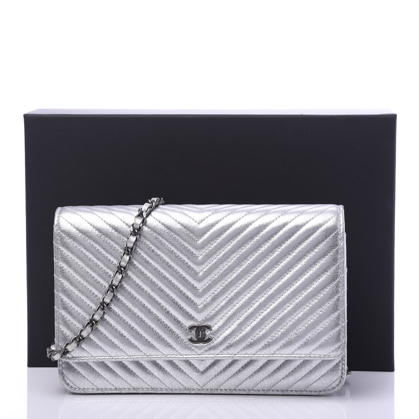 Metallic Lambskin Chevron Wallet On Chain WOC Silver