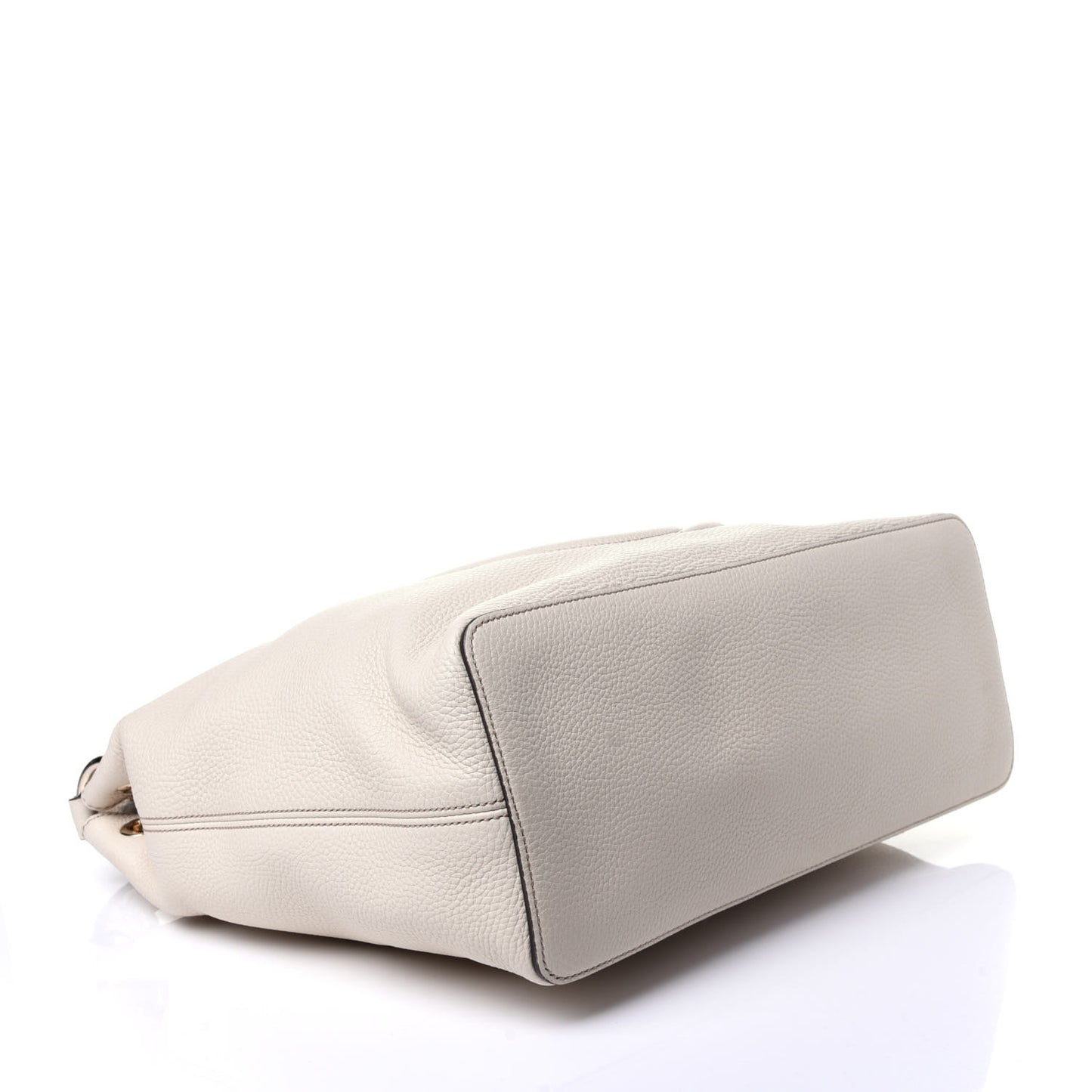 Pebbled Calfskin Large Soho Hobo Off White