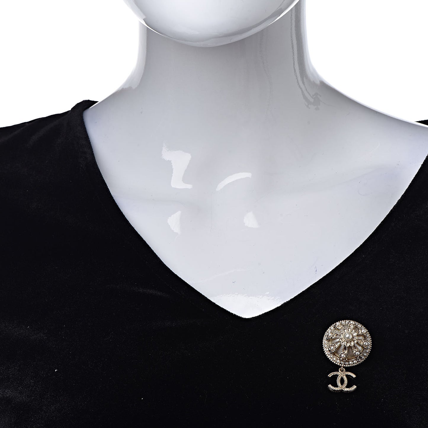 Pearl CC Round Brooch Gold