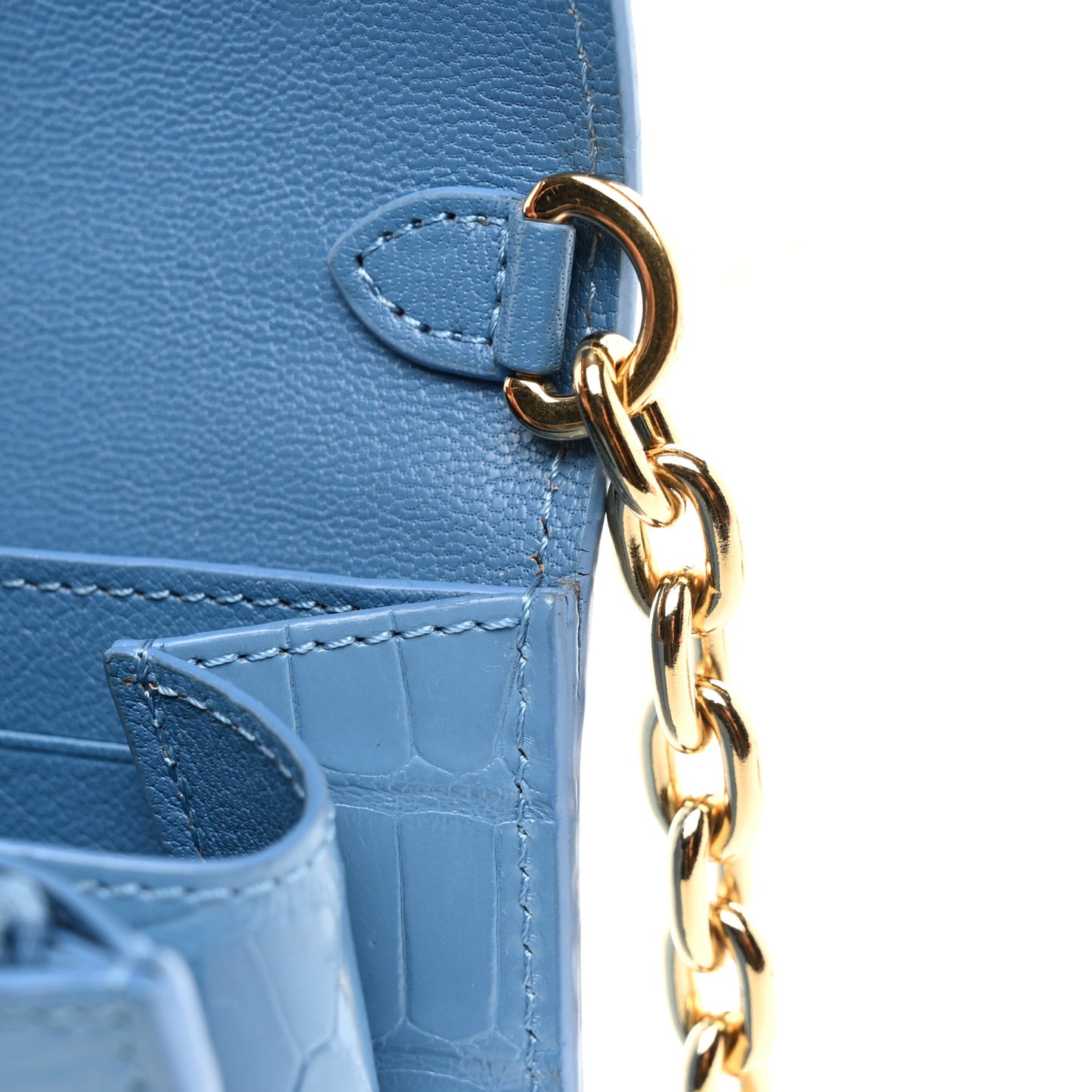 Crocodile Twist Chain Wallet Bleuet