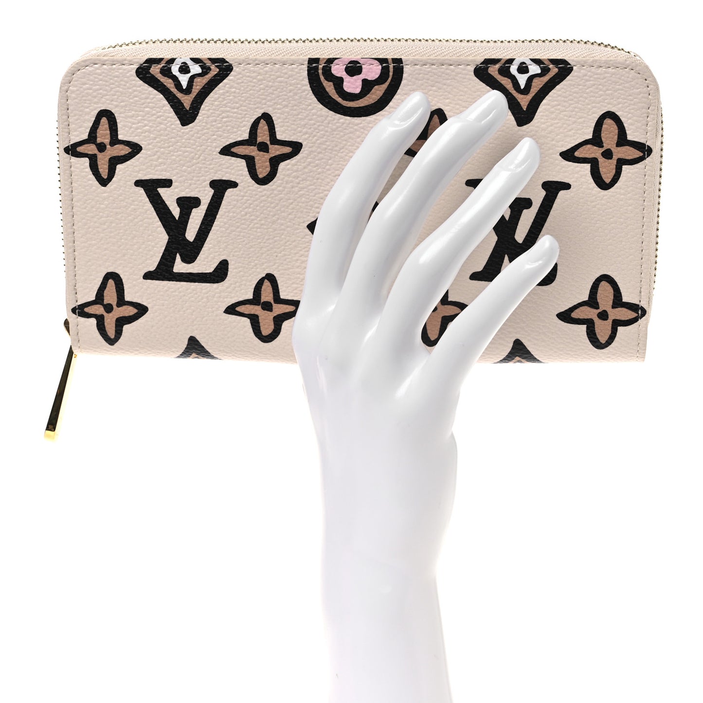 Monogram Giant Wild At Heart Zippy Wallet Creme