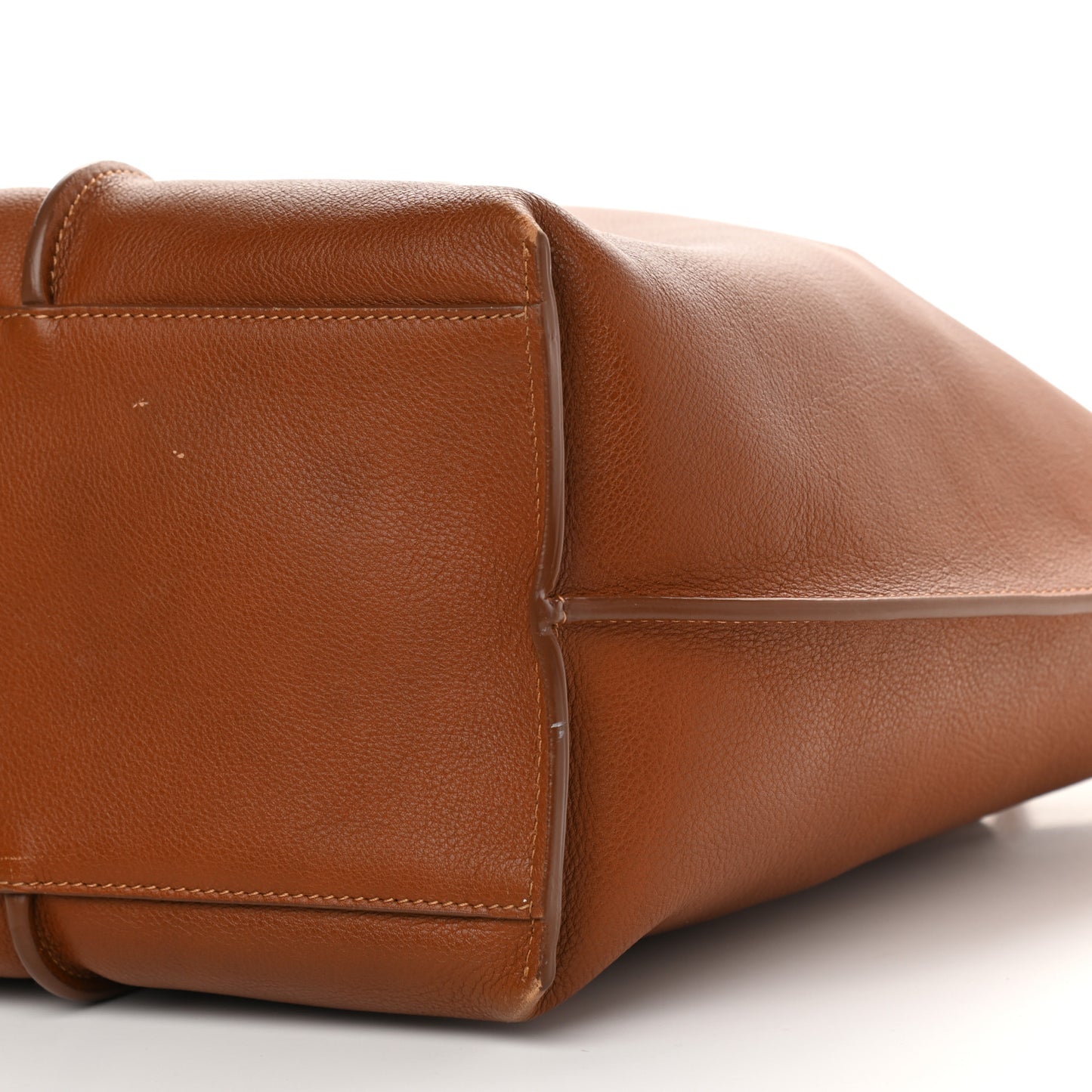 Smooth Calfskin Medium Vick Tote Caramel