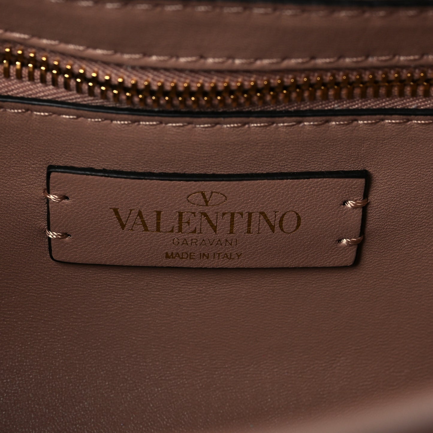 Nappa Medium Roman Stud Shoulder Bag Rose Cannelle