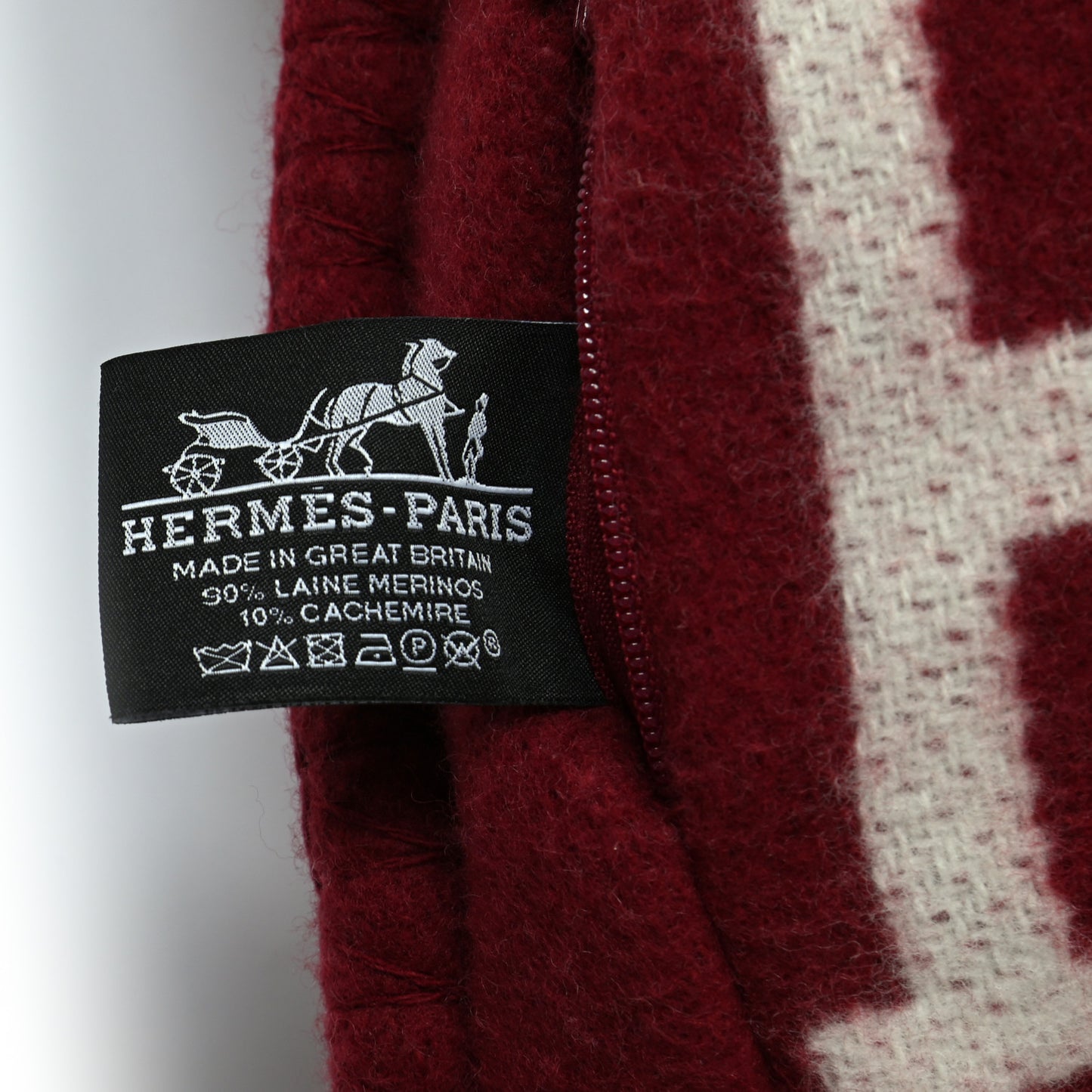 Wool Cashmere Avalon III Pillow PM Ecru Rouge