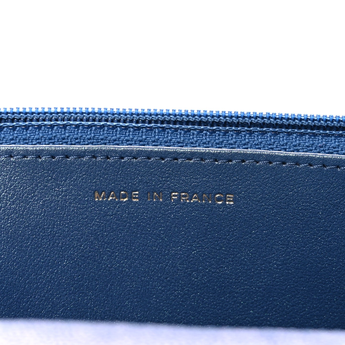 Iridescent Caviar Quilted Wallet on Chain WOC Dark Blue