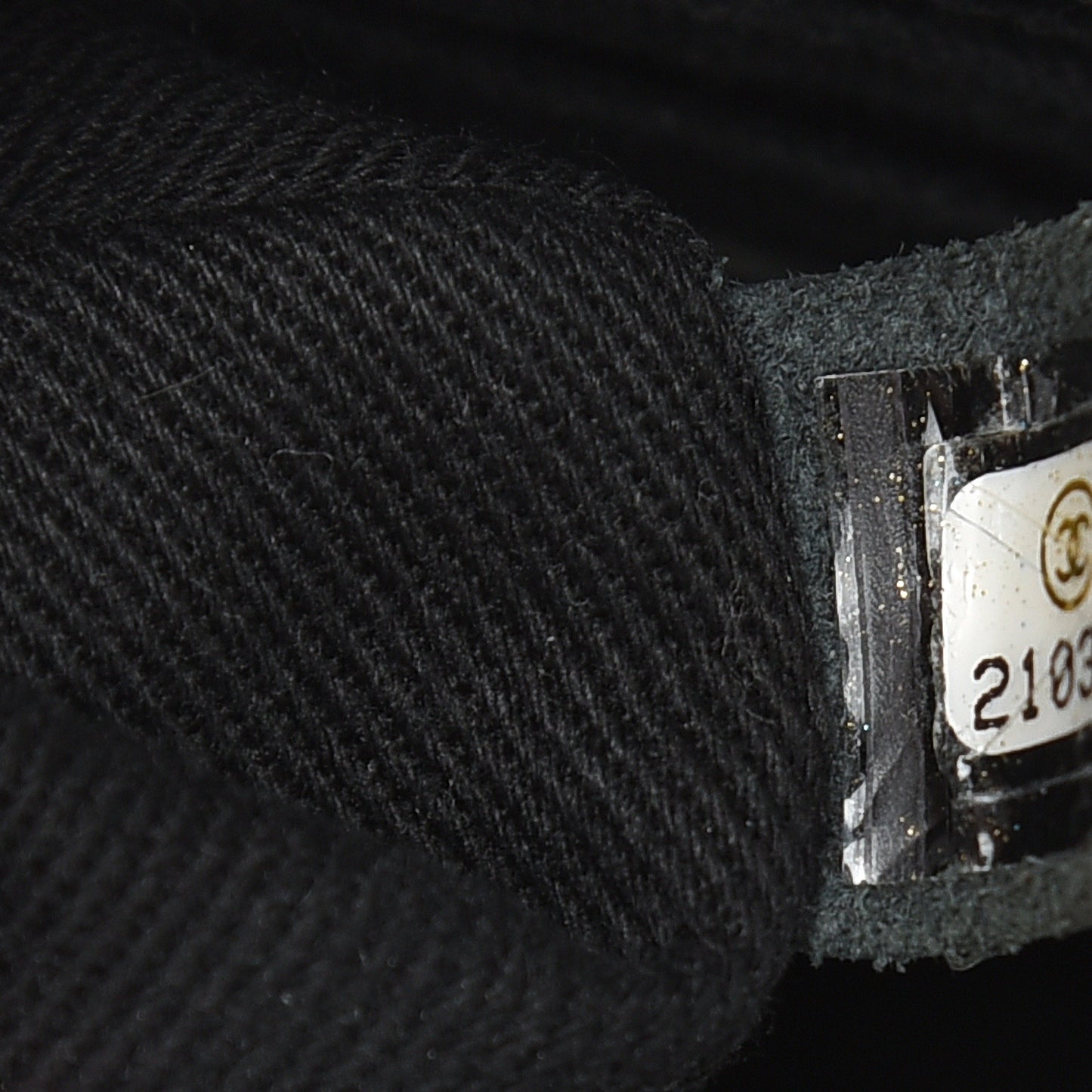 Grained Calfskin Single Flap Black