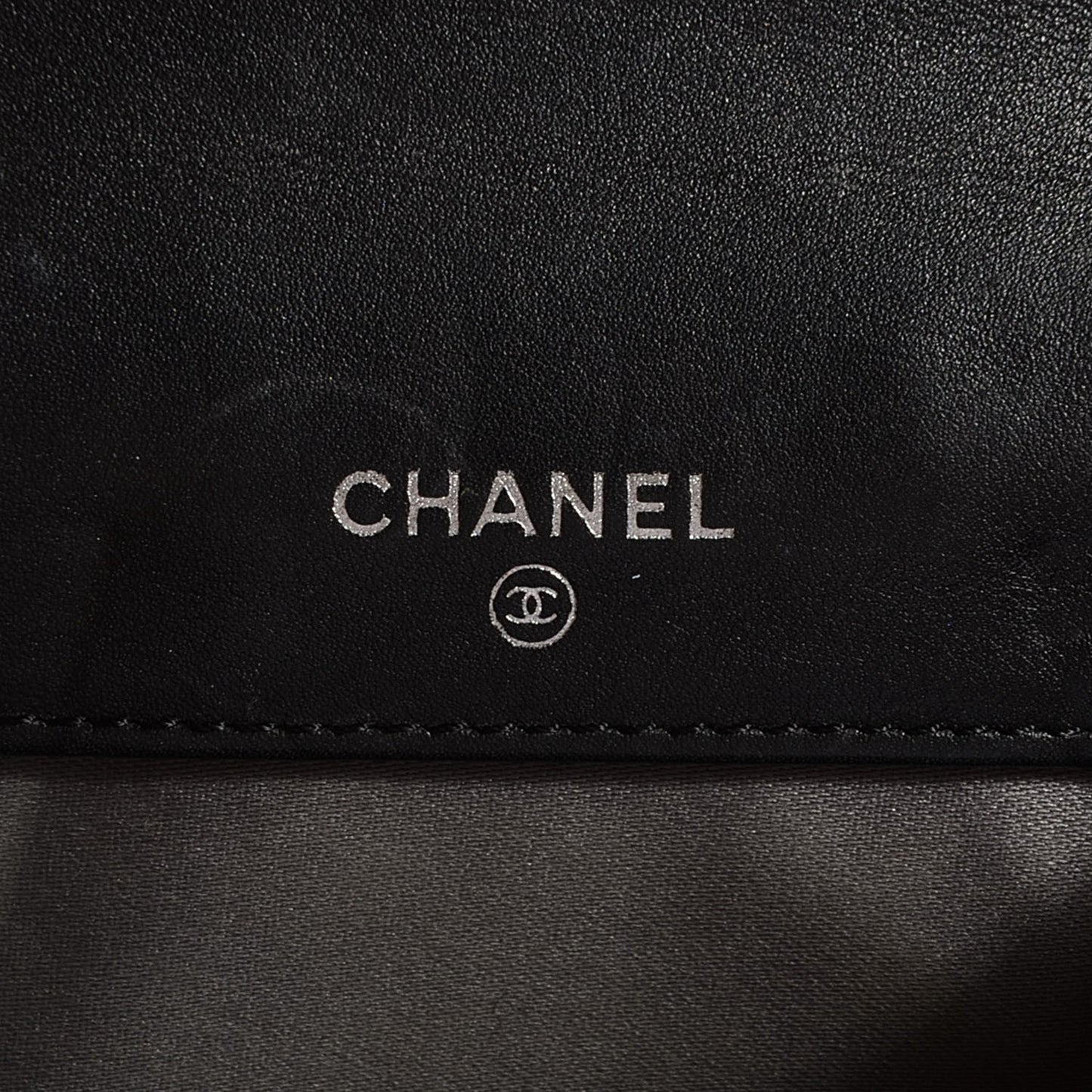 Patent Camellia Compact Wallet Black