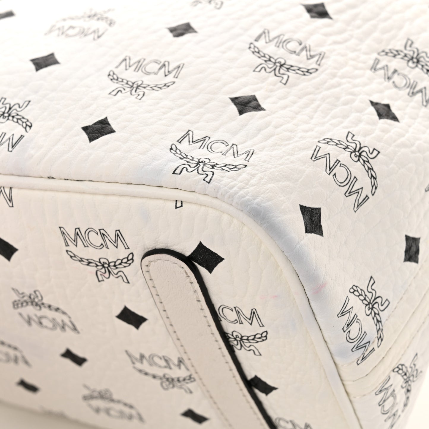 Visetos Medium Liz Reversible Shopper Tote White