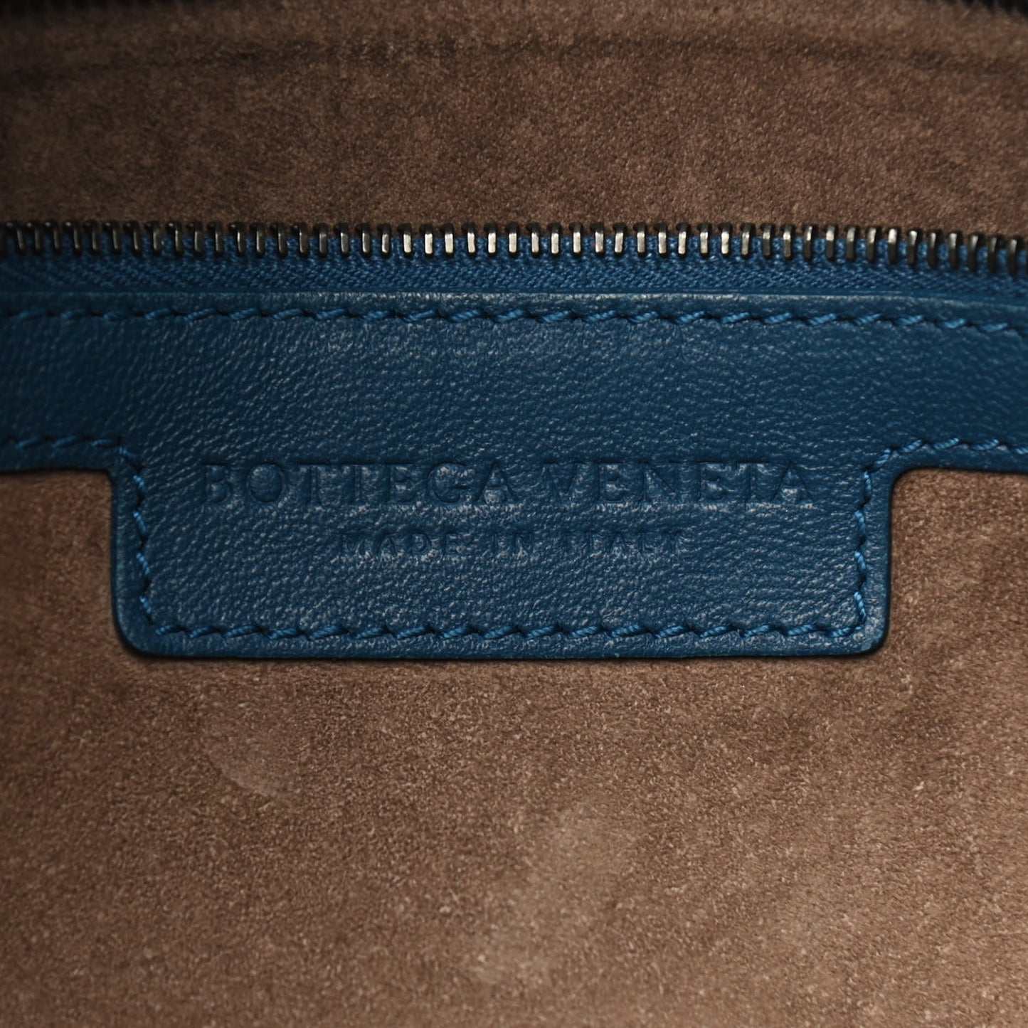 Nappa Intrecciato Large Veneta Hobo Empire