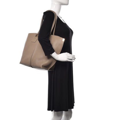 Chloe Smooth Calfskin Medium Vick Tote Motty Grey 2 of 13