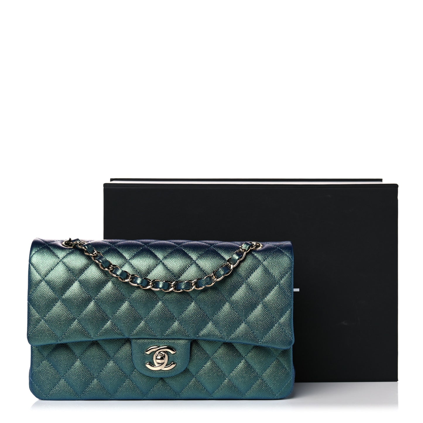 Iridescent Caviar Quilted Medium Double Flap Green