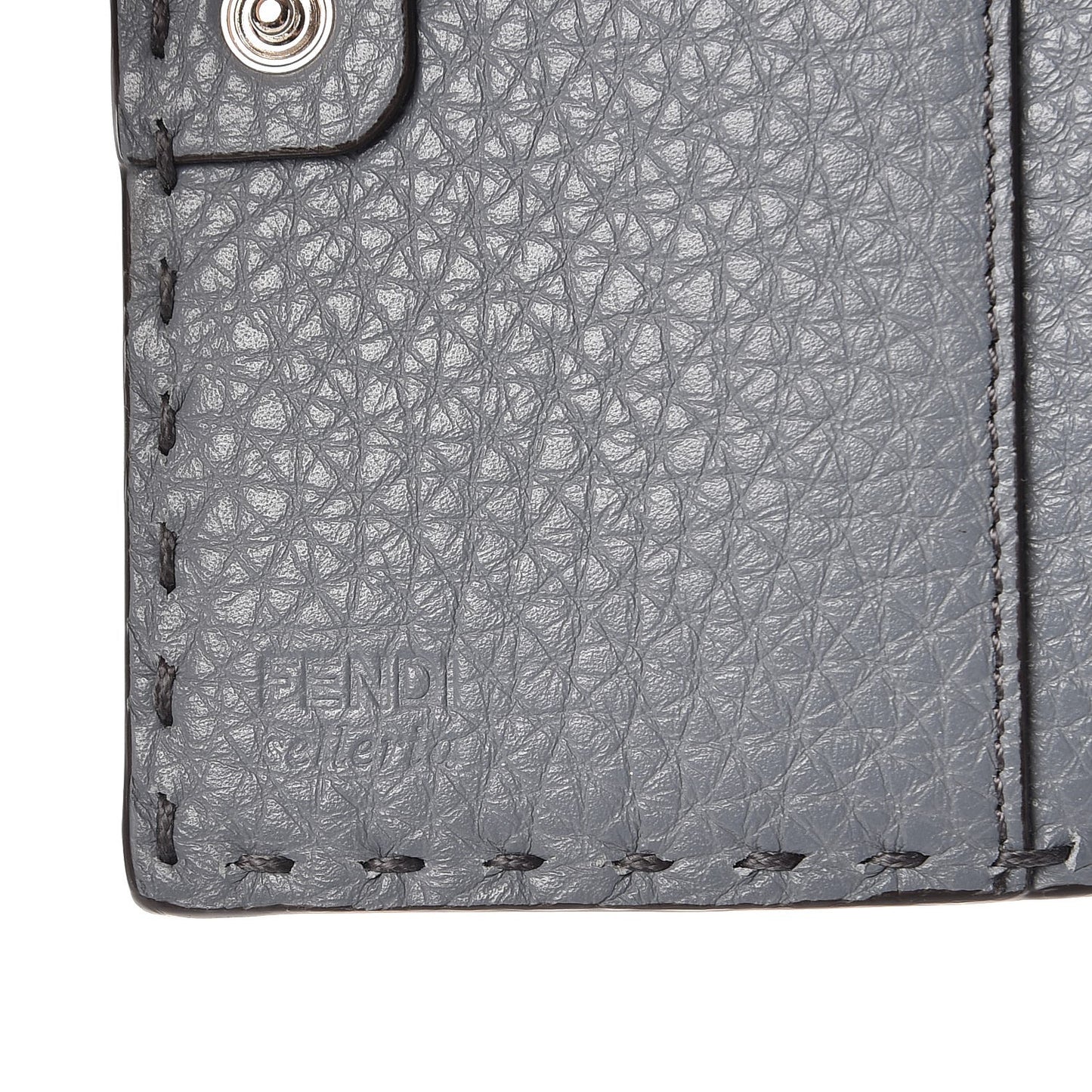 Cuoio Romano Selleria Medium Peekaboo Wallet Nube