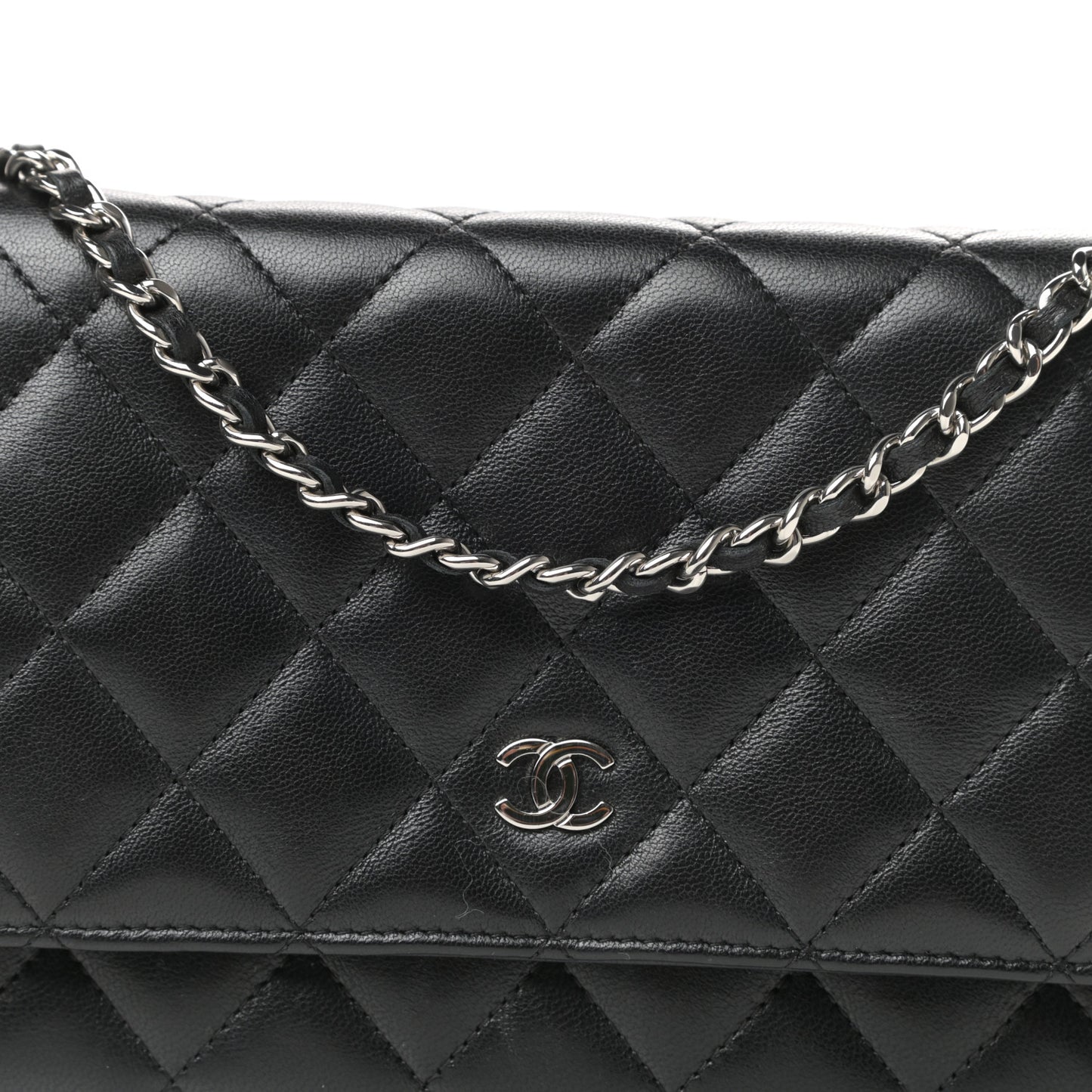 Lambskin Quilted Wallet On Chain WOC Black