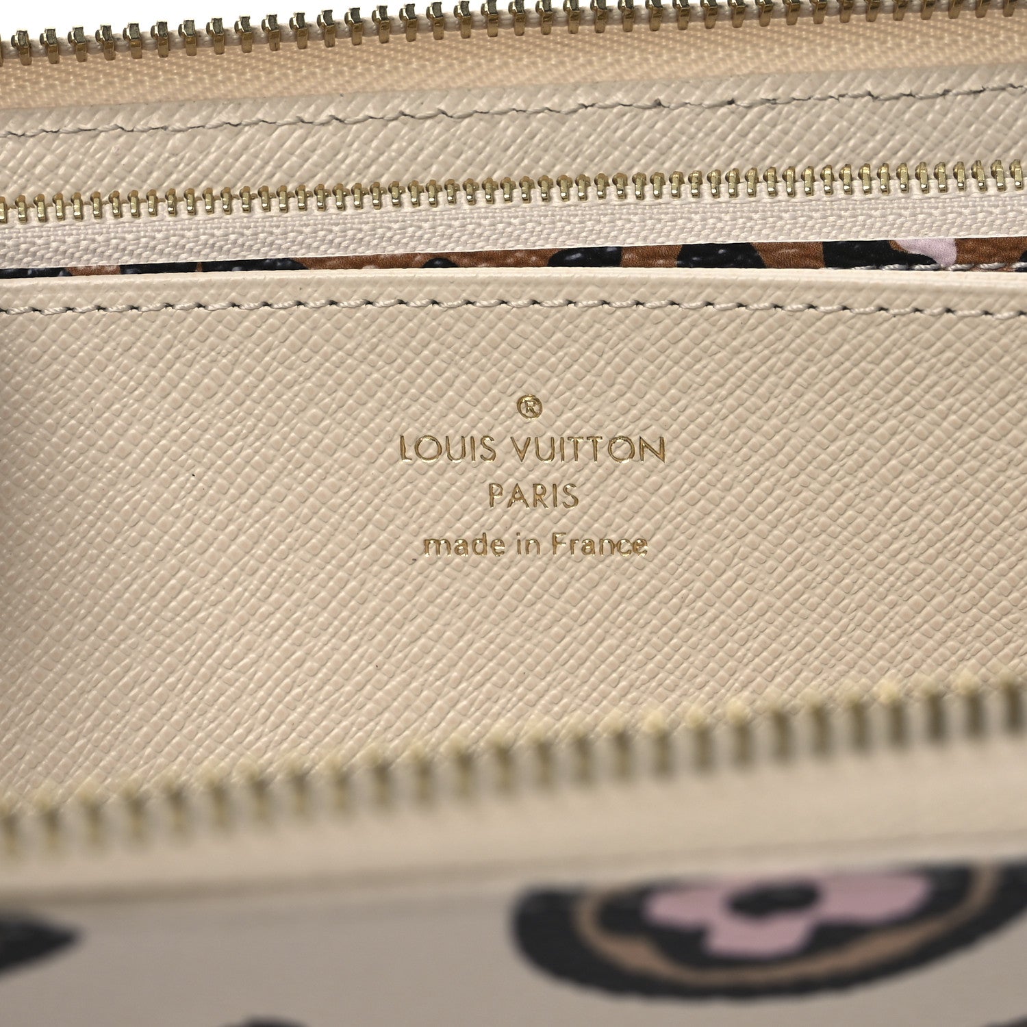 Louis Vuitton Monogram Giant Wild At Heart Zippy Wallet Creme 6 of 7