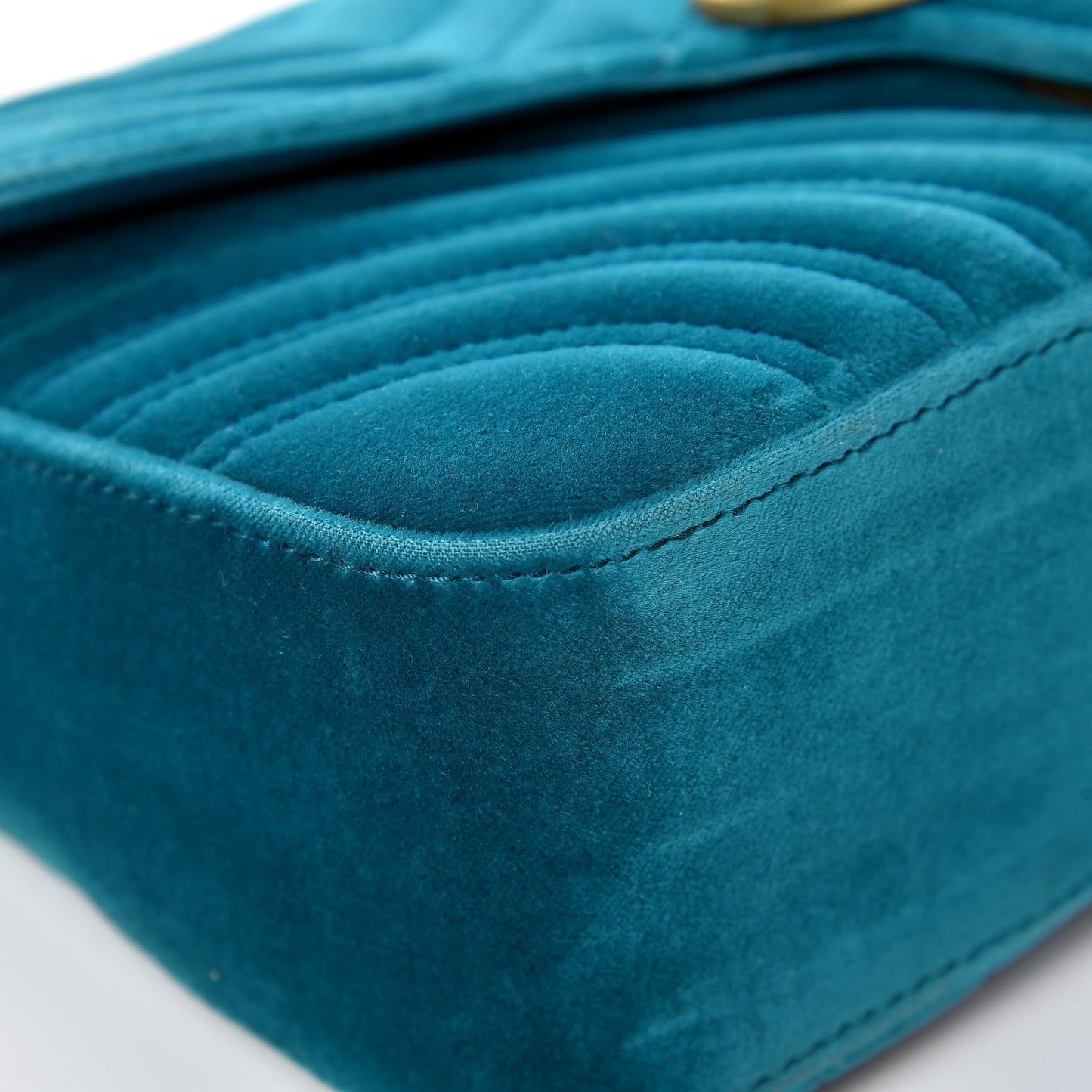 Velvet Matelasse Small GG Marmont Shoulder Bag Pavone Cyan