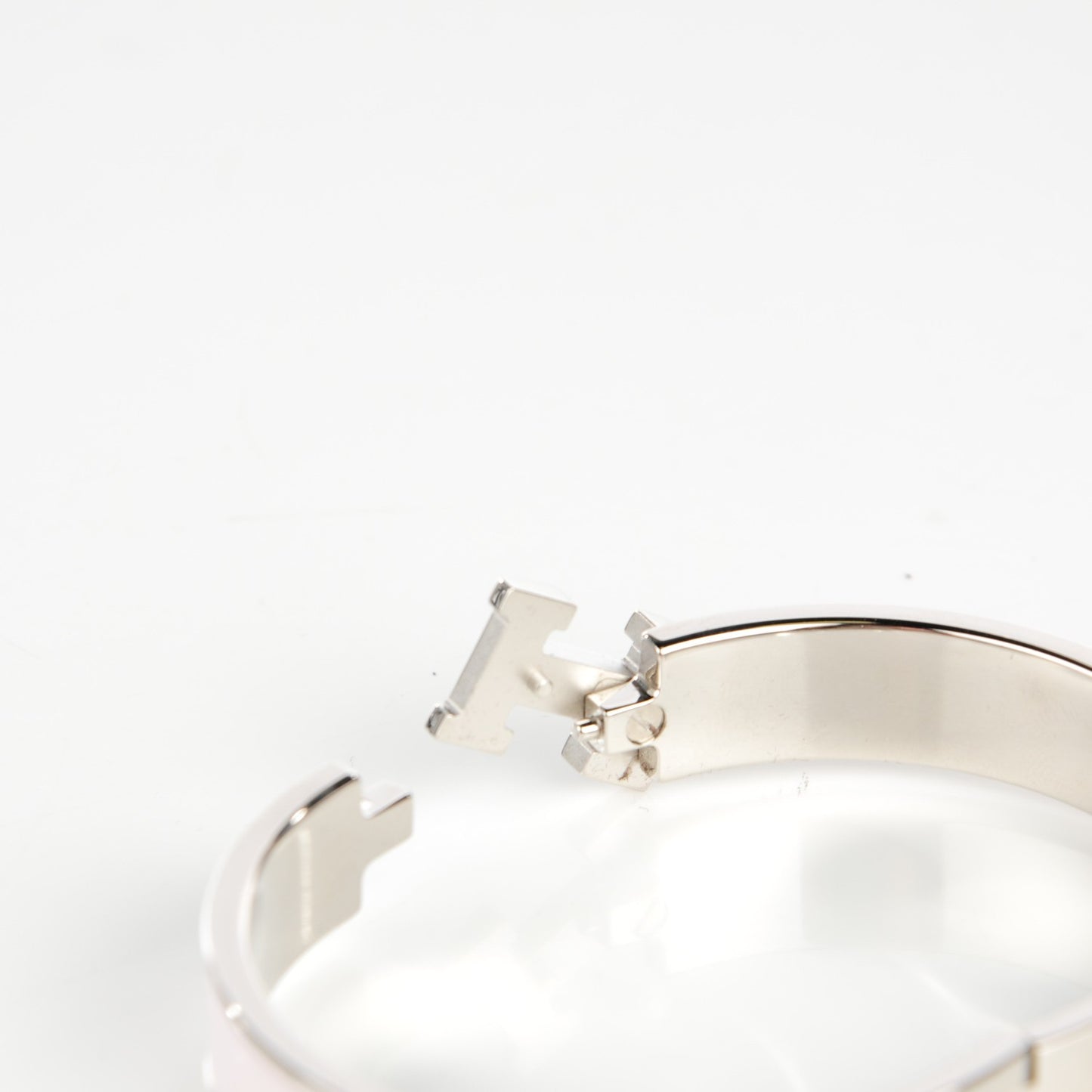 Enamel Narrow Clic Clac H Bracelet GM Rose Nymph