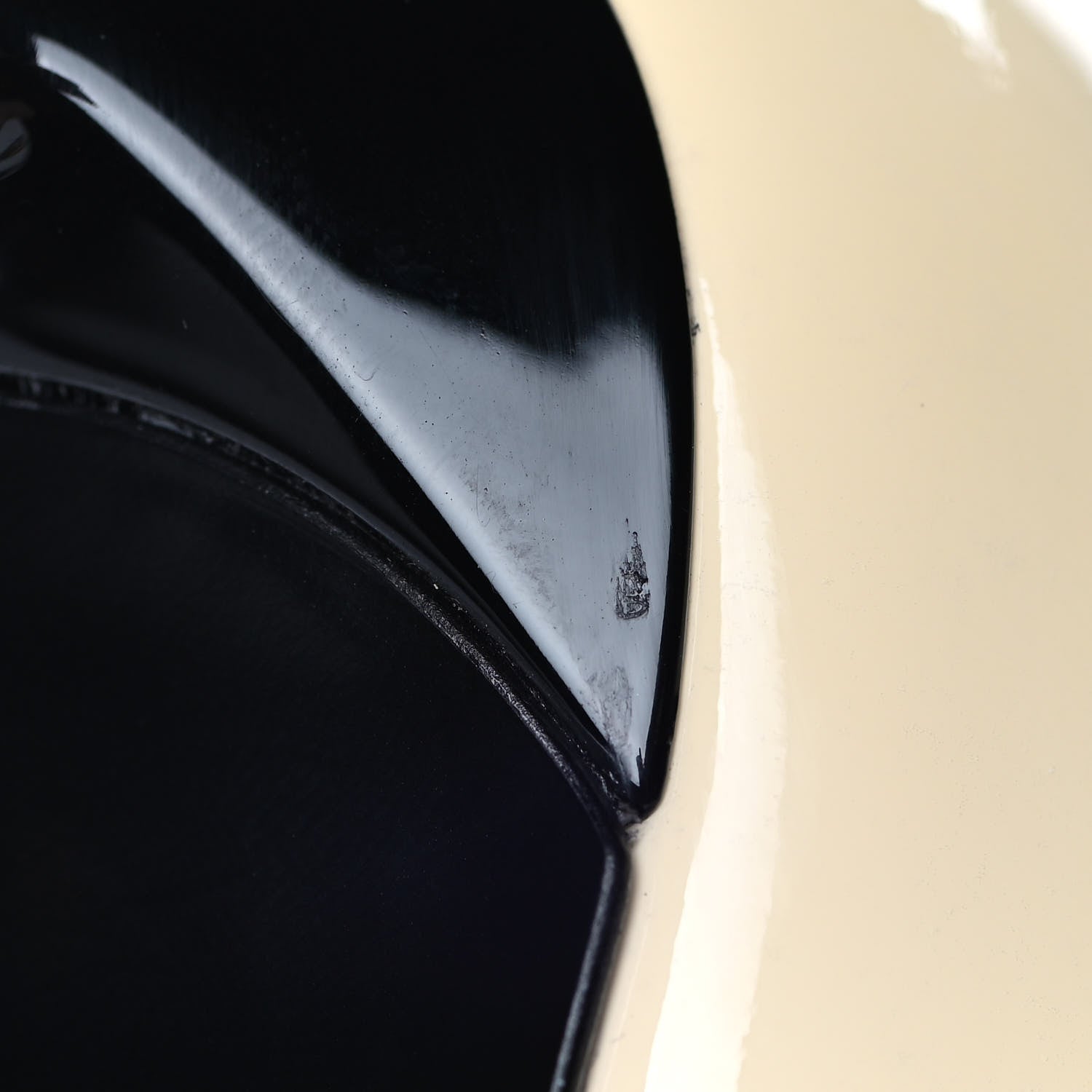 Saint Laurent Patent Calfskin Teddy High Vamp 105 Pumps 37.5 White 10 of 17