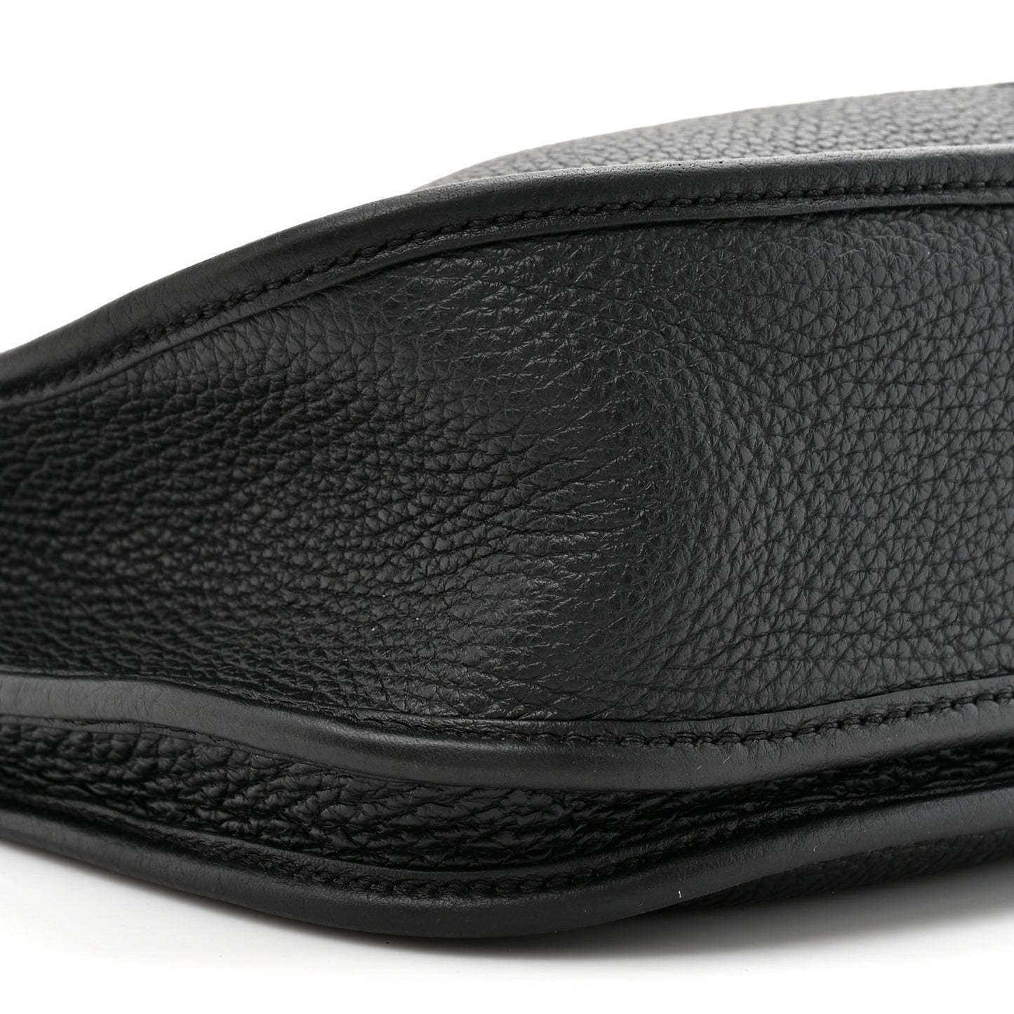 Taurillon Clemence EVELYNE III PM Black