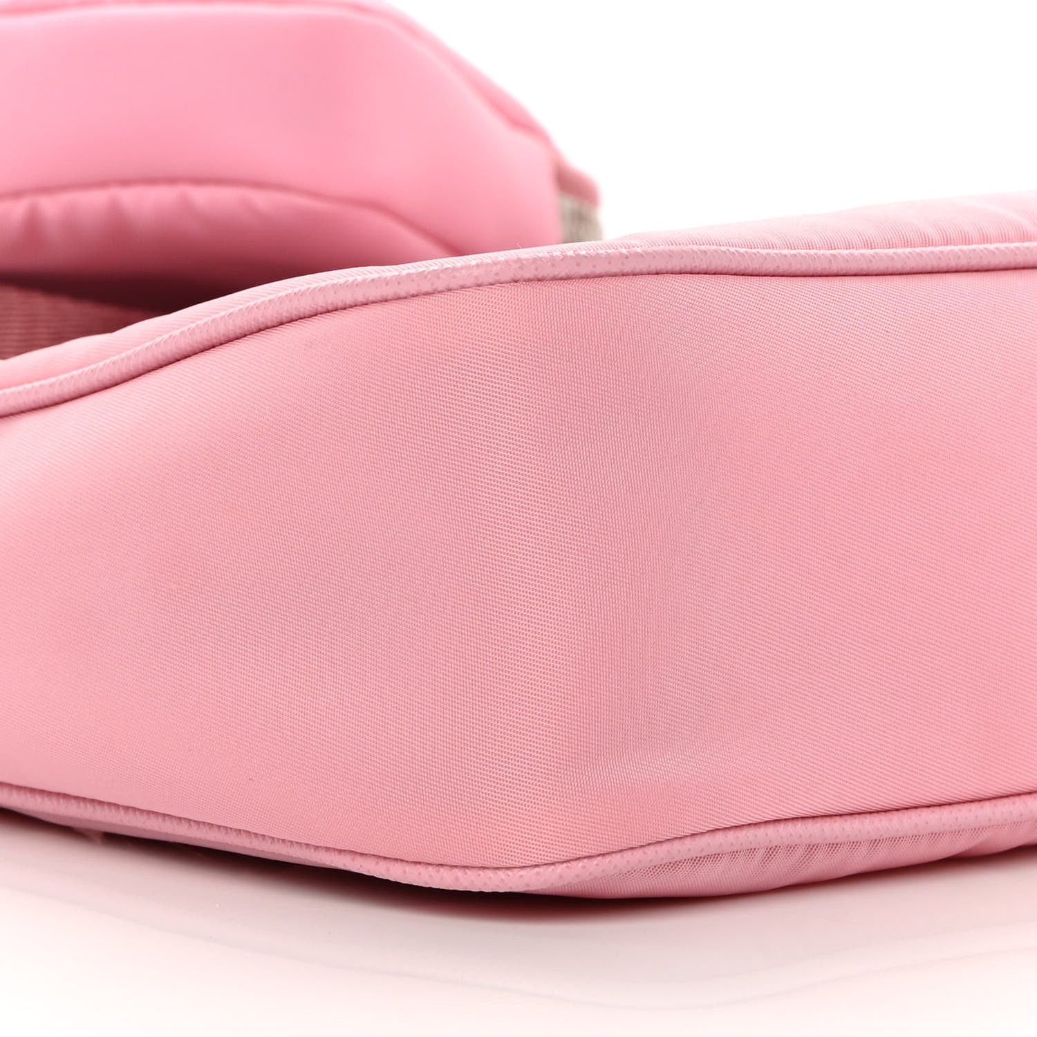 Prada Nylon Re-Edition 2005 Shoulder Bag Rosa 9 of 12