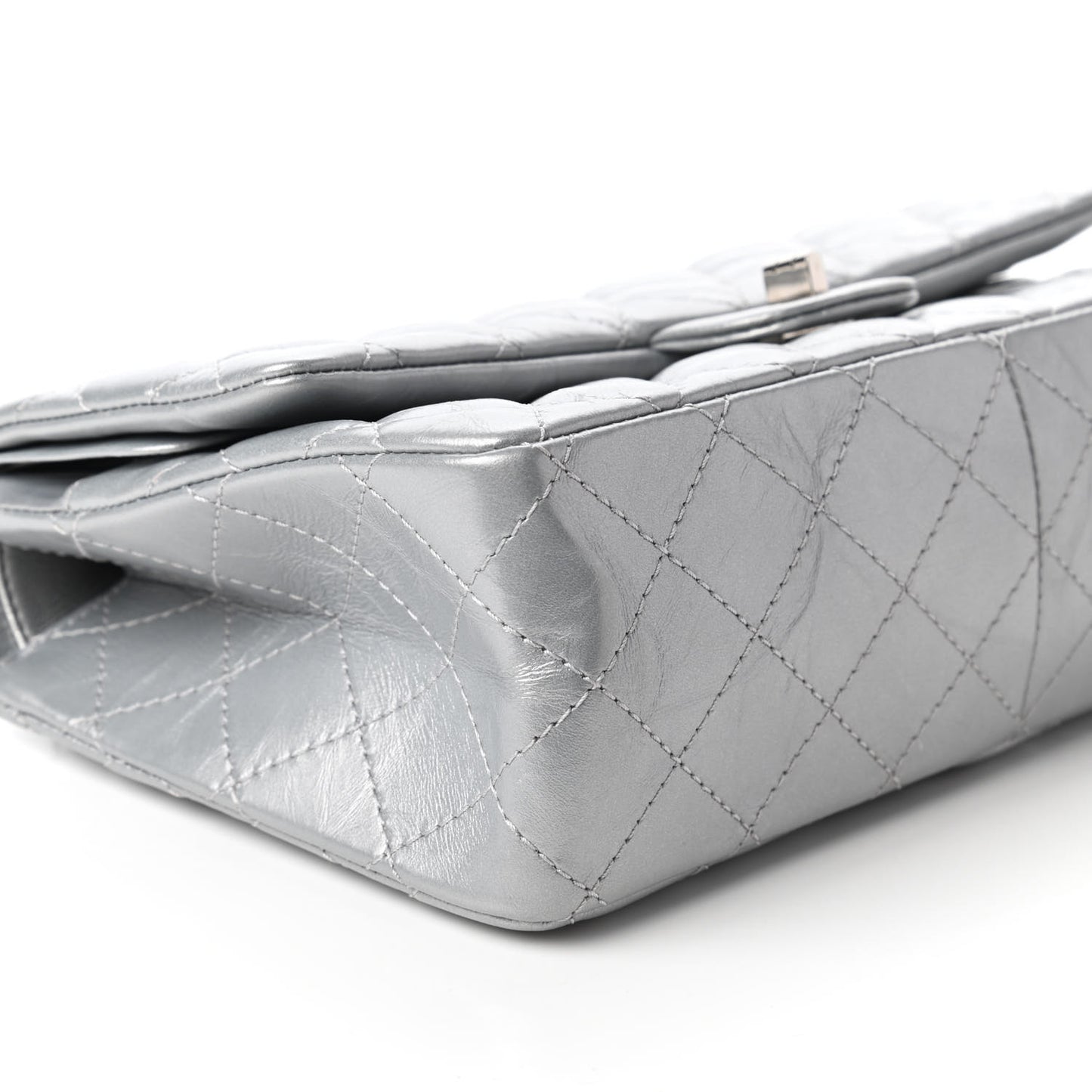Metallic Aged Calfskin 2.55 Reissue 225 Flap Silver