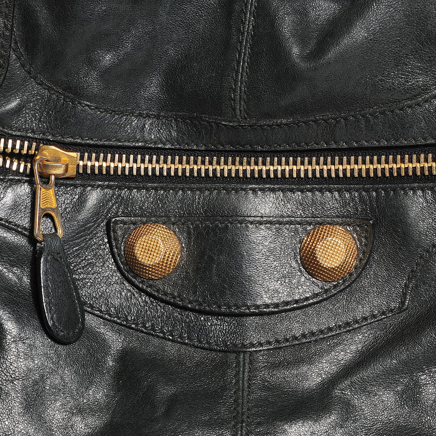 Chevre Giant 21 Gold Hardware Work Dark Night