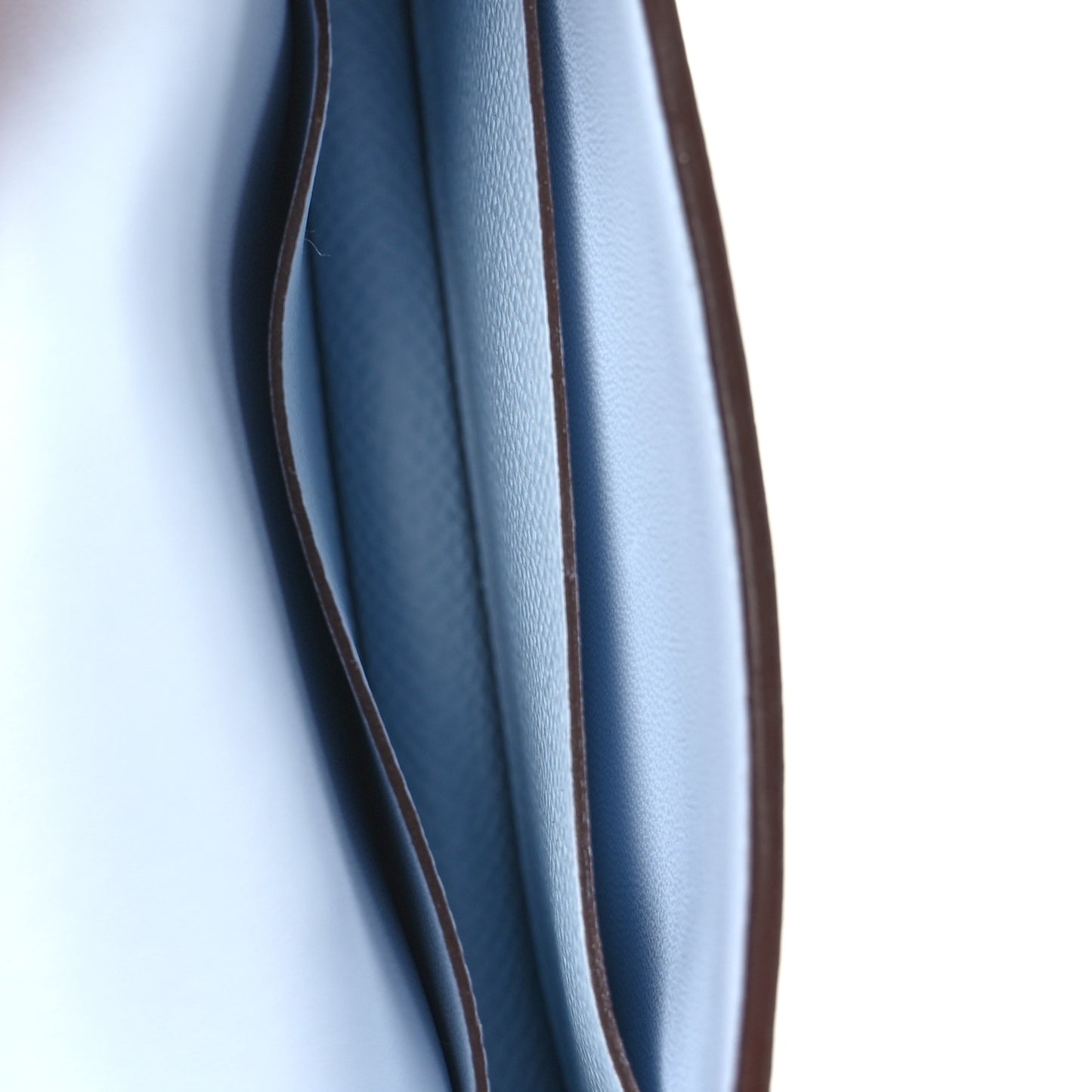 Epsom Constance Slim Wallet Bleu Brume