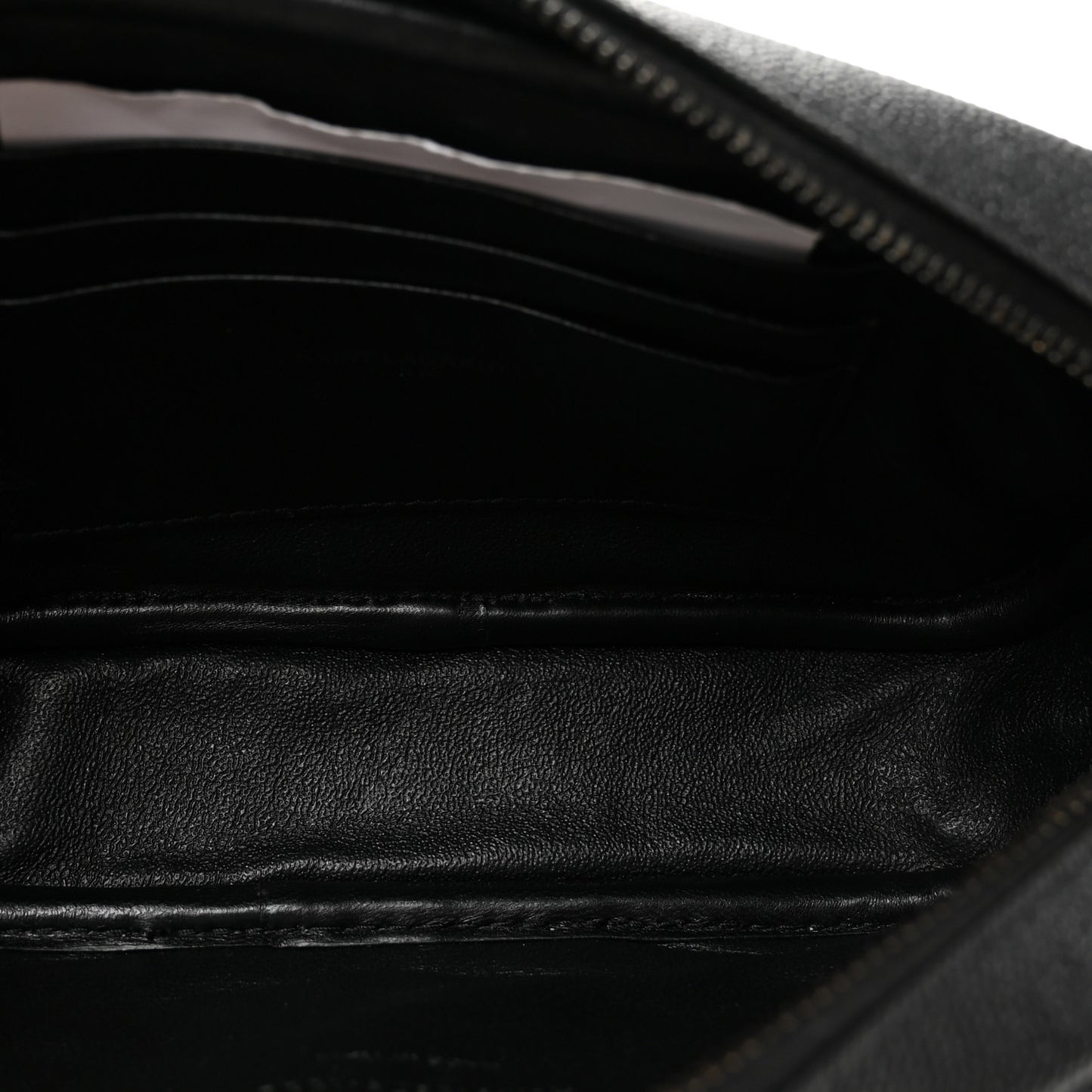 Grain De Poudre Matelasse Monochrome Monogram Mini Lou Camera Bag Black