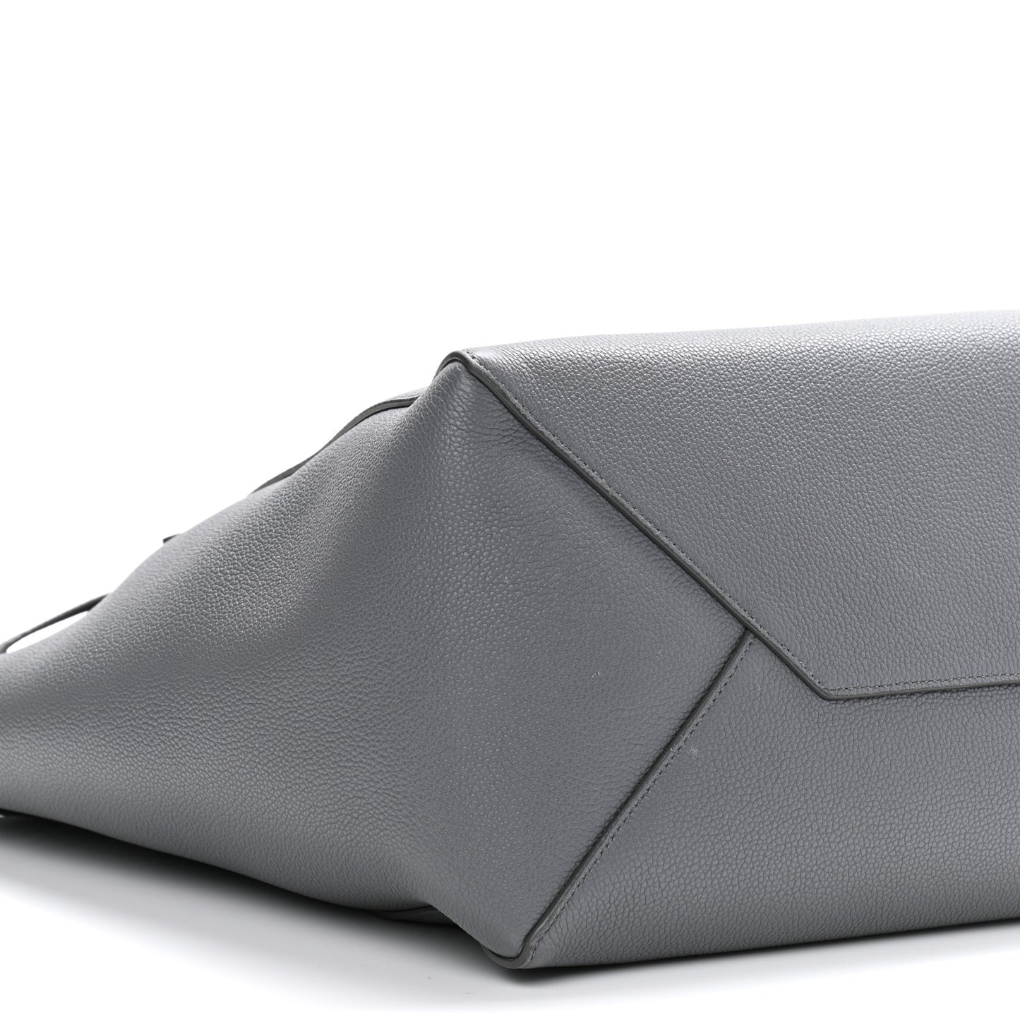 Soft Grained Calfskin Small Belt Cabas Phantom Grey