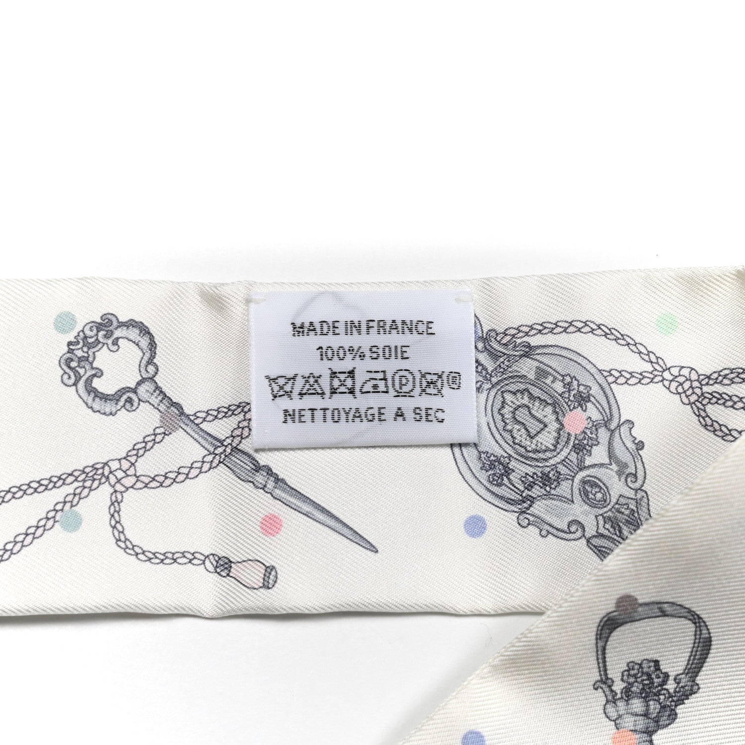 Hermes Silk Les Cles A Pois Twilly White Gris Acier 4 of 4