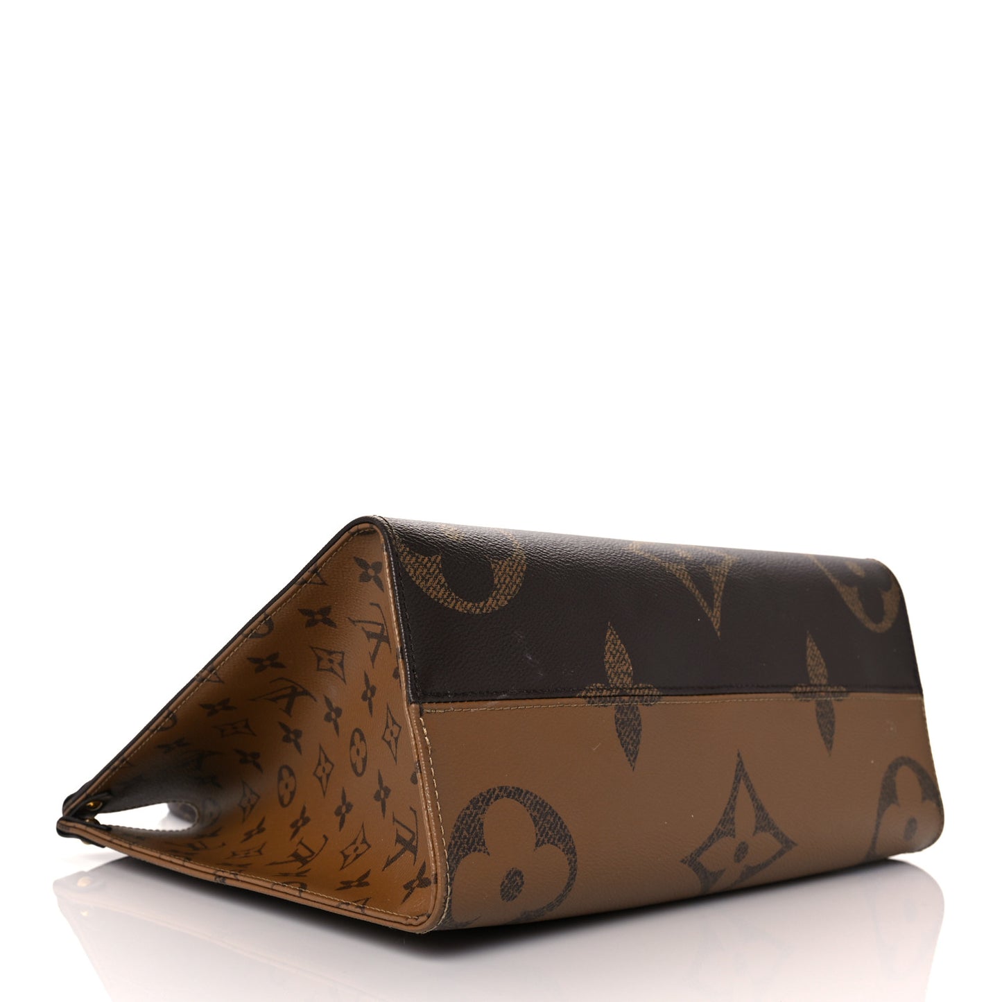 Reverse Monogram Giant Onthego MM