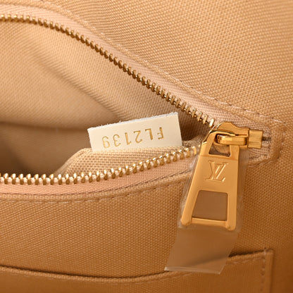 Louis Vuitton Monogram Giant Onthego GM Kaki Beige 6 of 10