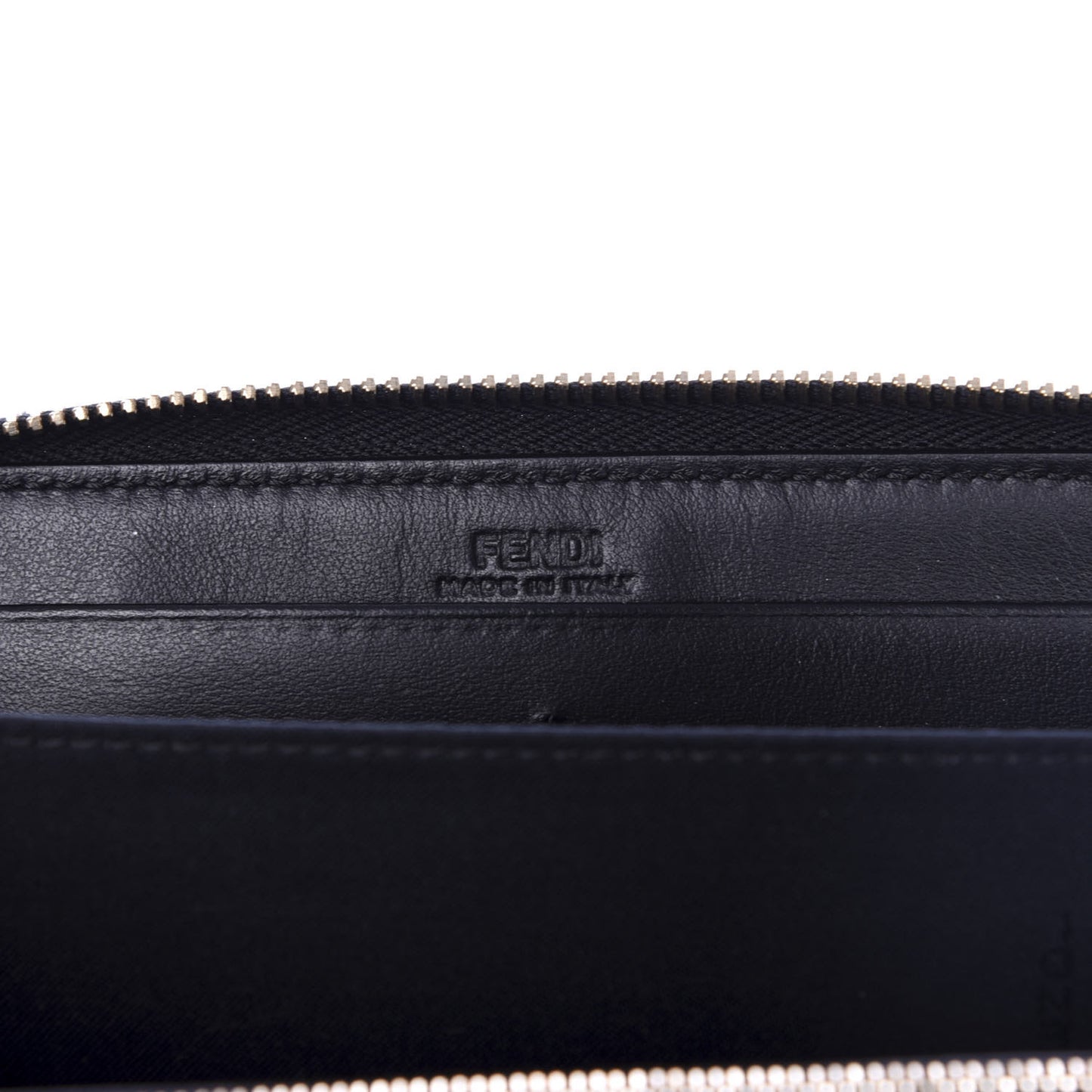 Vitello Liberty Lucido F is Fendi Zip Around Wallet Black