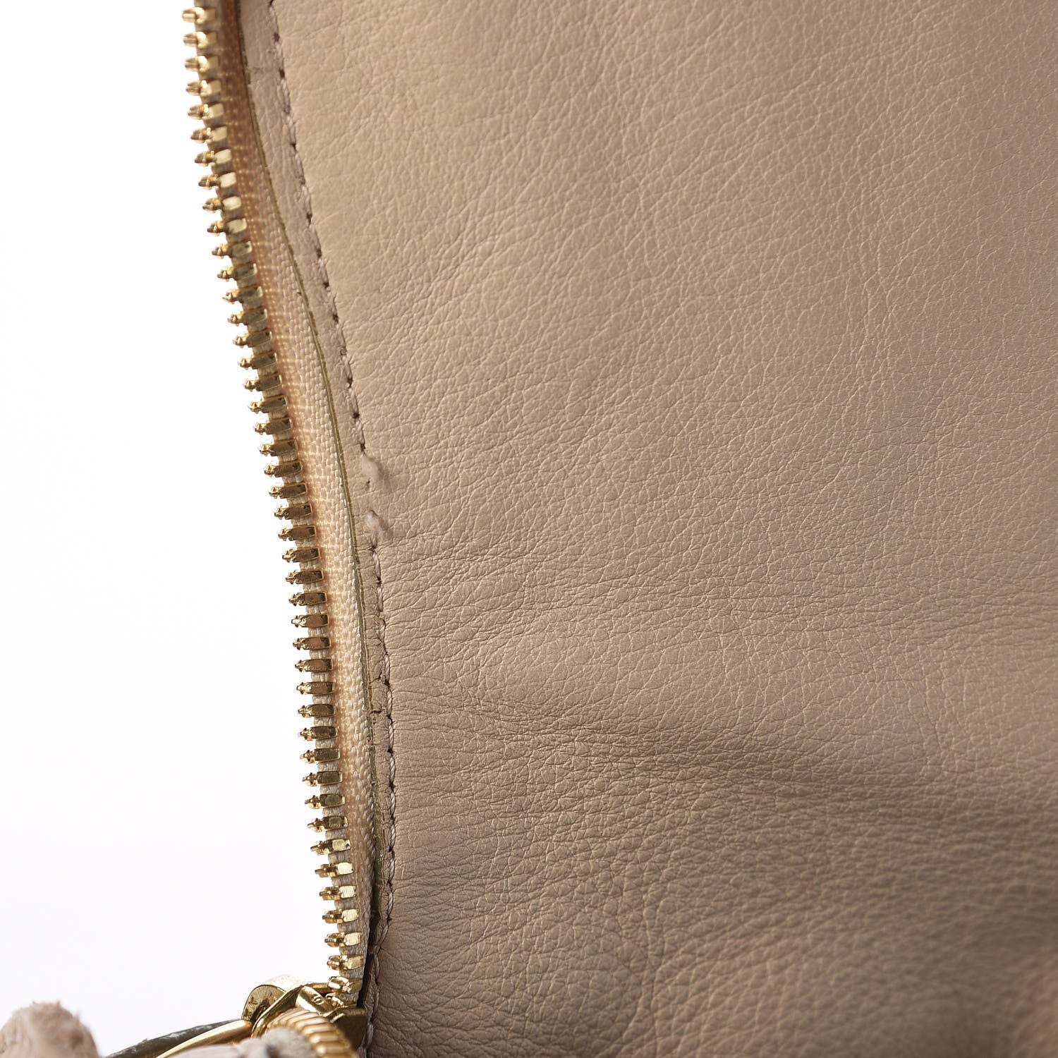 Chloe Calfskin Medium Marcie Round Zip Crossbody Bag Angora Beige 21 of 23