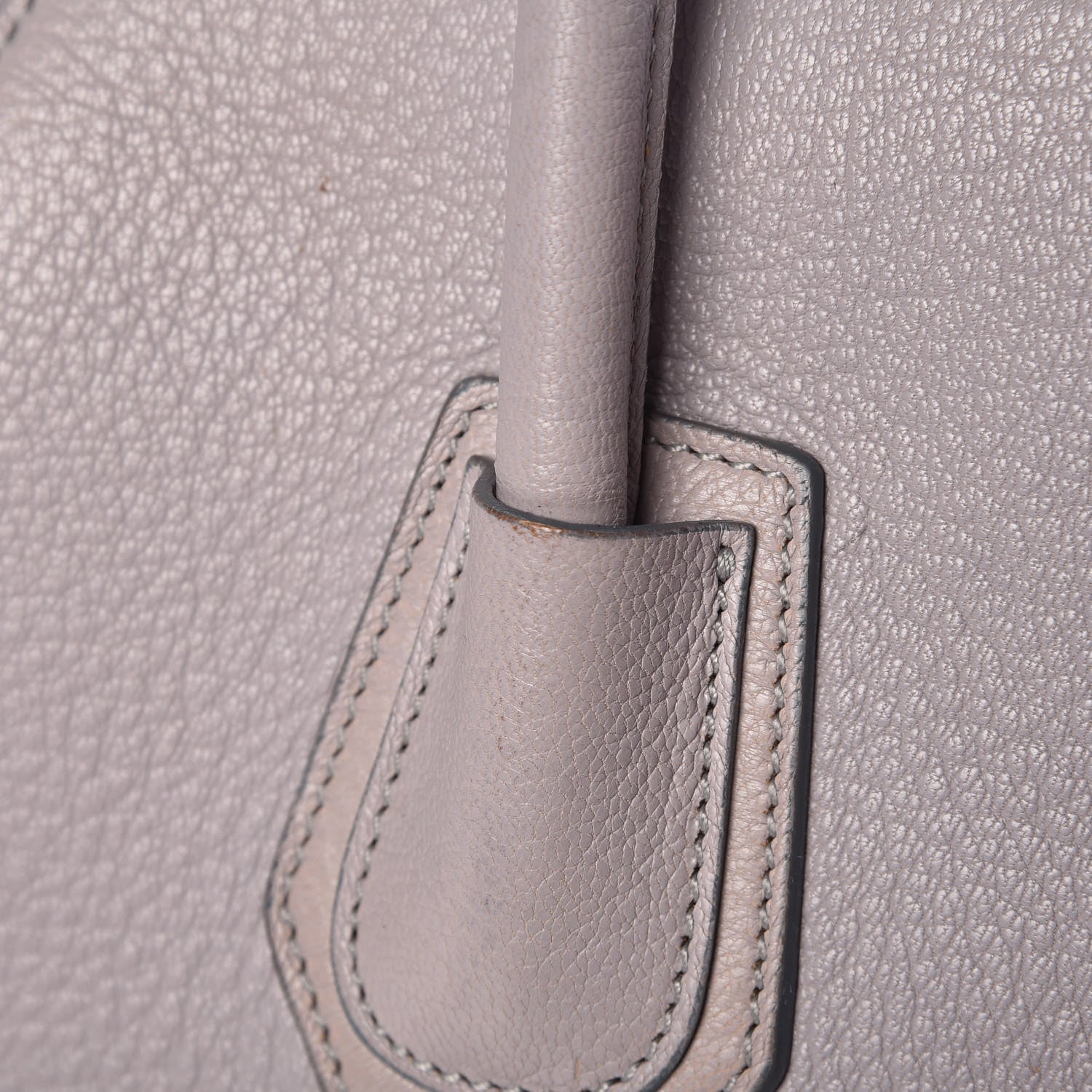 Givenchy Sugar Goatskin Medium Antigona Pearl Grey 49 of 49