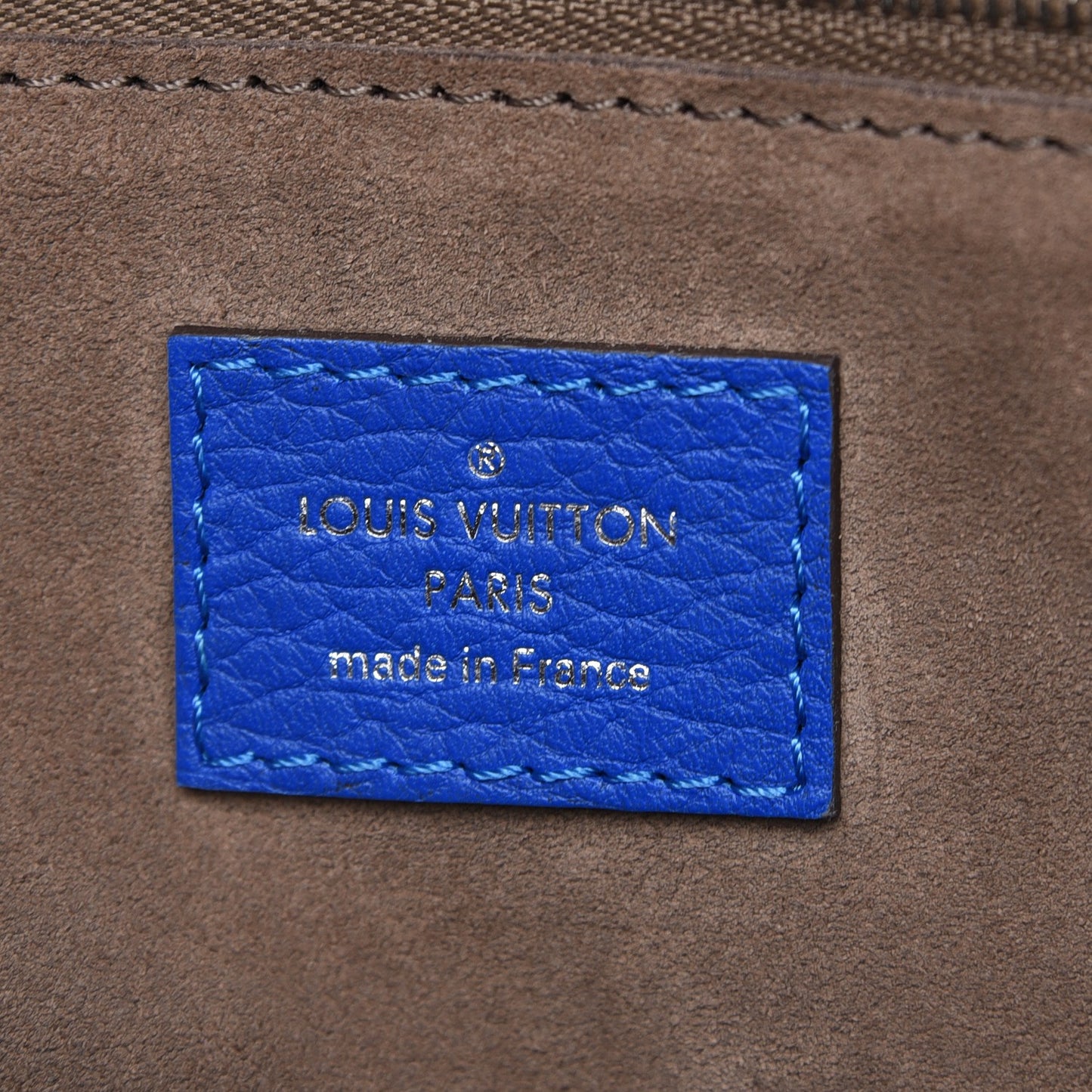 Cuir Taurillon Soft Lockit PM Outremer