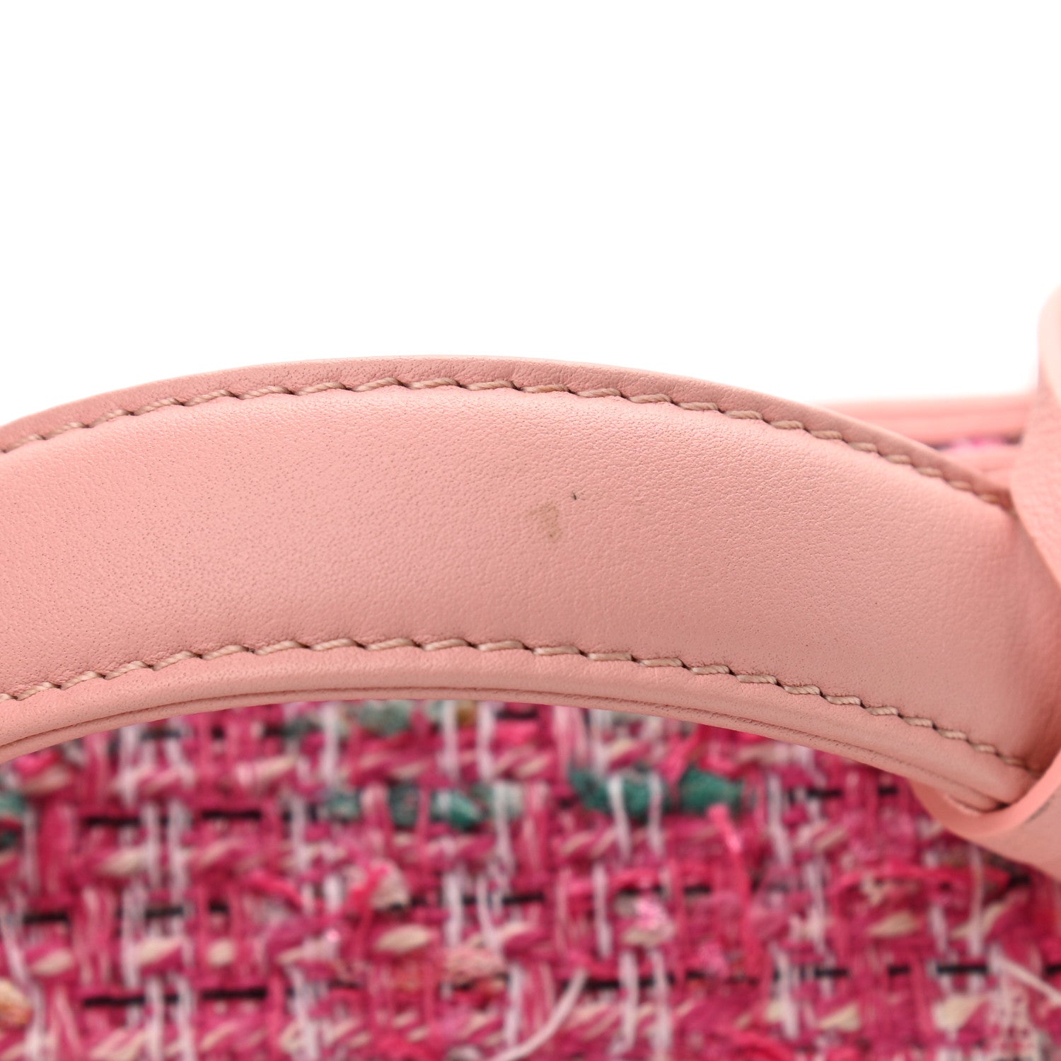 Chanel Tweed Quilted Medium CC Filigree Vanity Case Pink 11 of 11