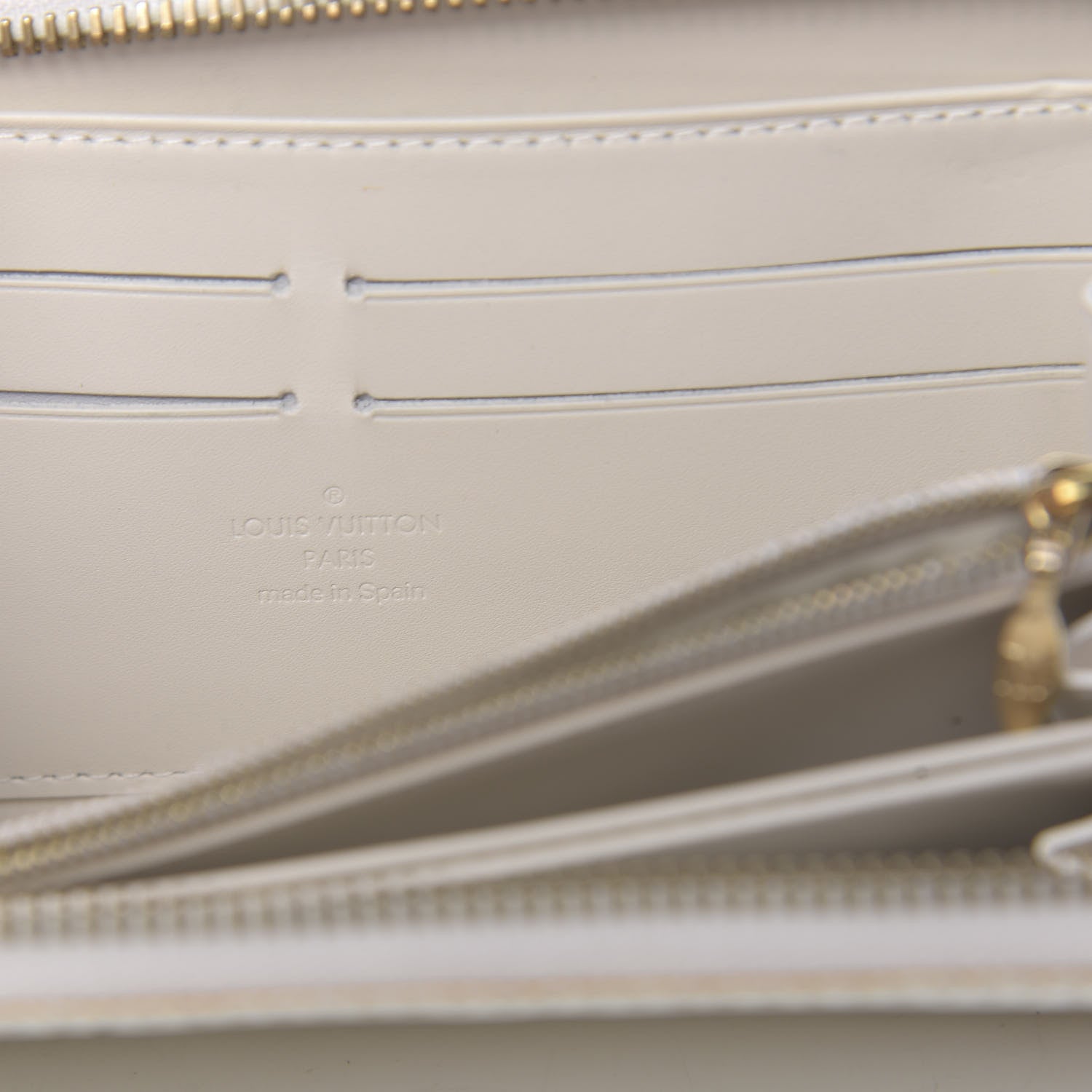 Louis Vuitton Vernis Zippy Wallet Perle 6 of 7