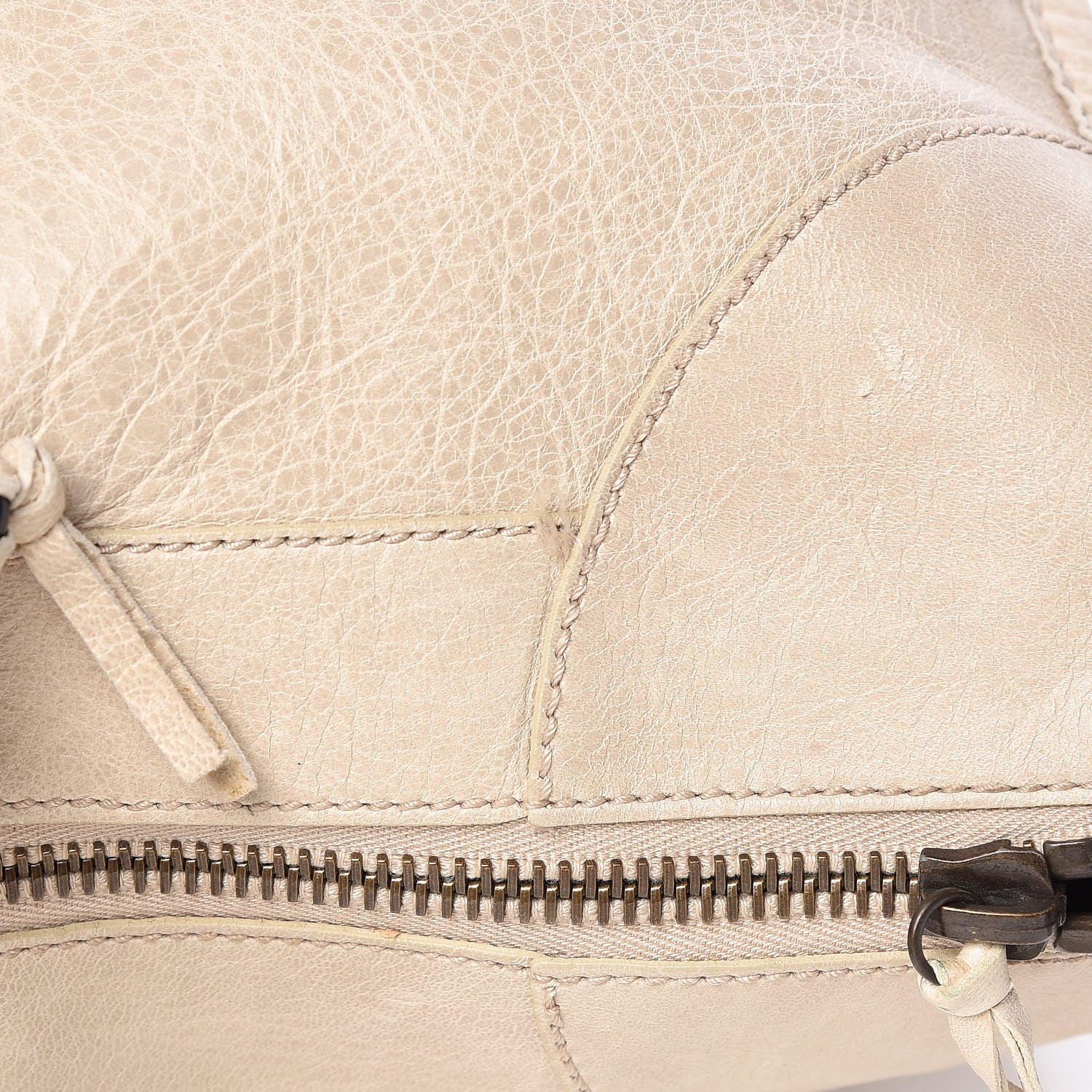Balenciaga Agneau Classic Hardware Weekender Praline 10 of 19