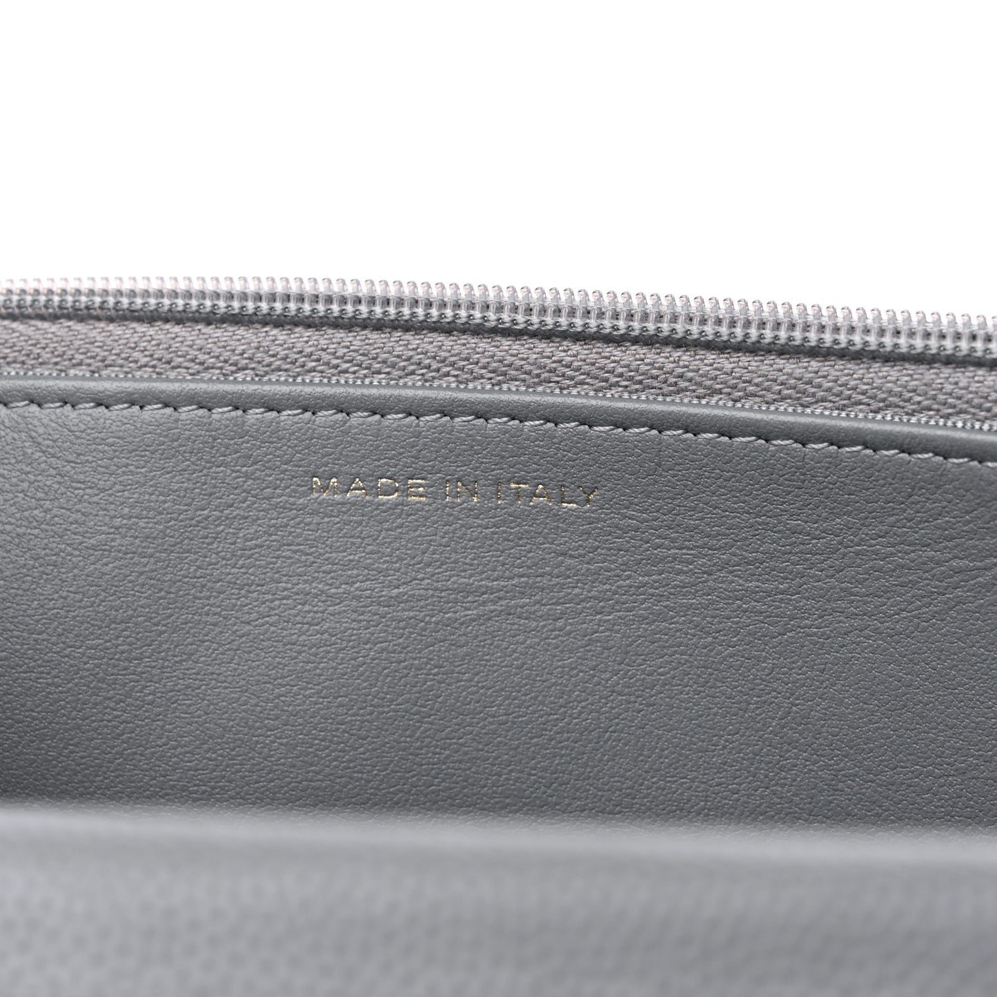Caviar Quilted Wallet On Chain WOC Grey