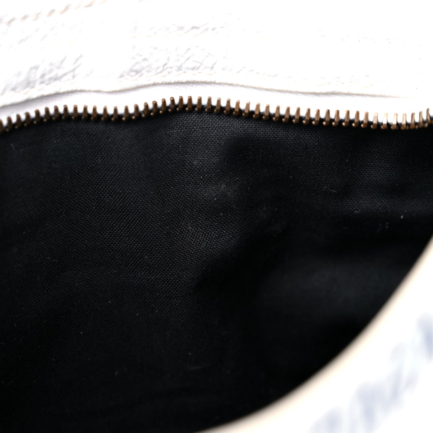 Agneau Graffiti All Over Classic Hardware Mini City White Bleu Rouge