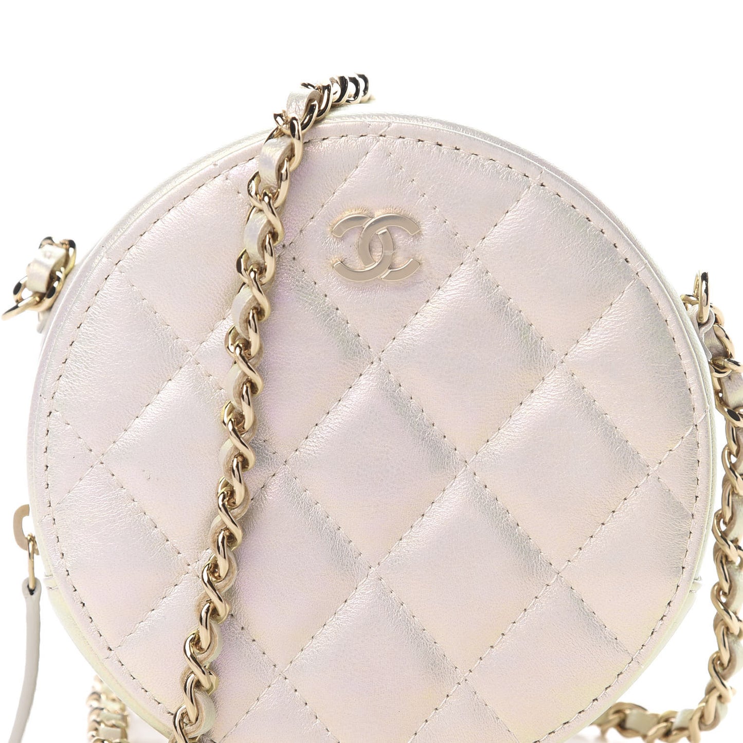 Iridescent Lambskin Quilted Round Clutch With Chain Ivory