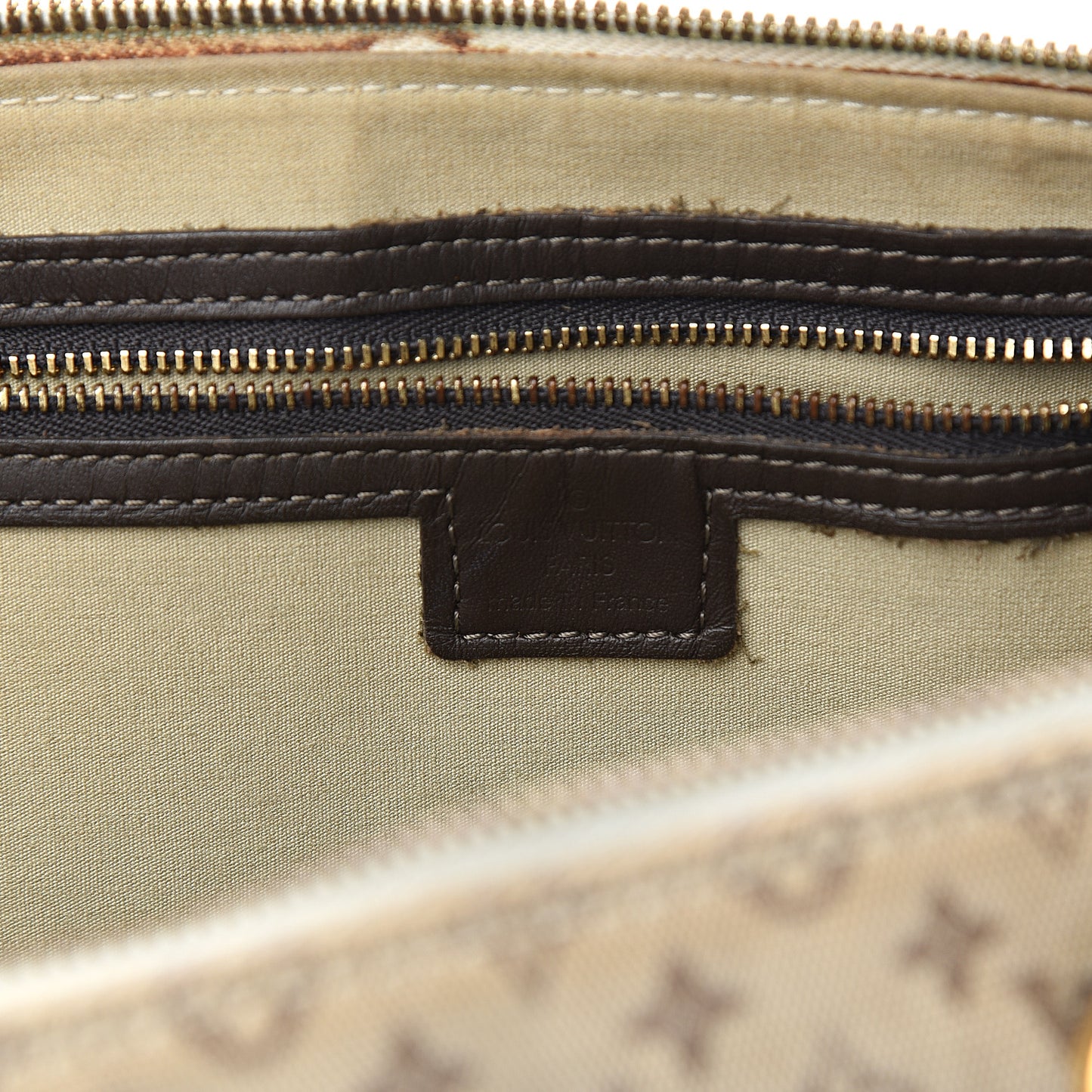 Mini Monogram Alma Long Kaki
