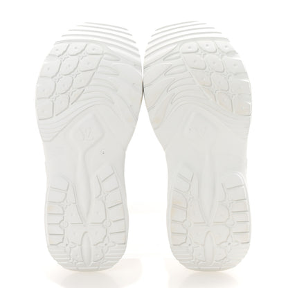 Louis Vuitton Rubber Embossed Monogram Pool 55 Flat Comfort Mule 39 White 6 of 9