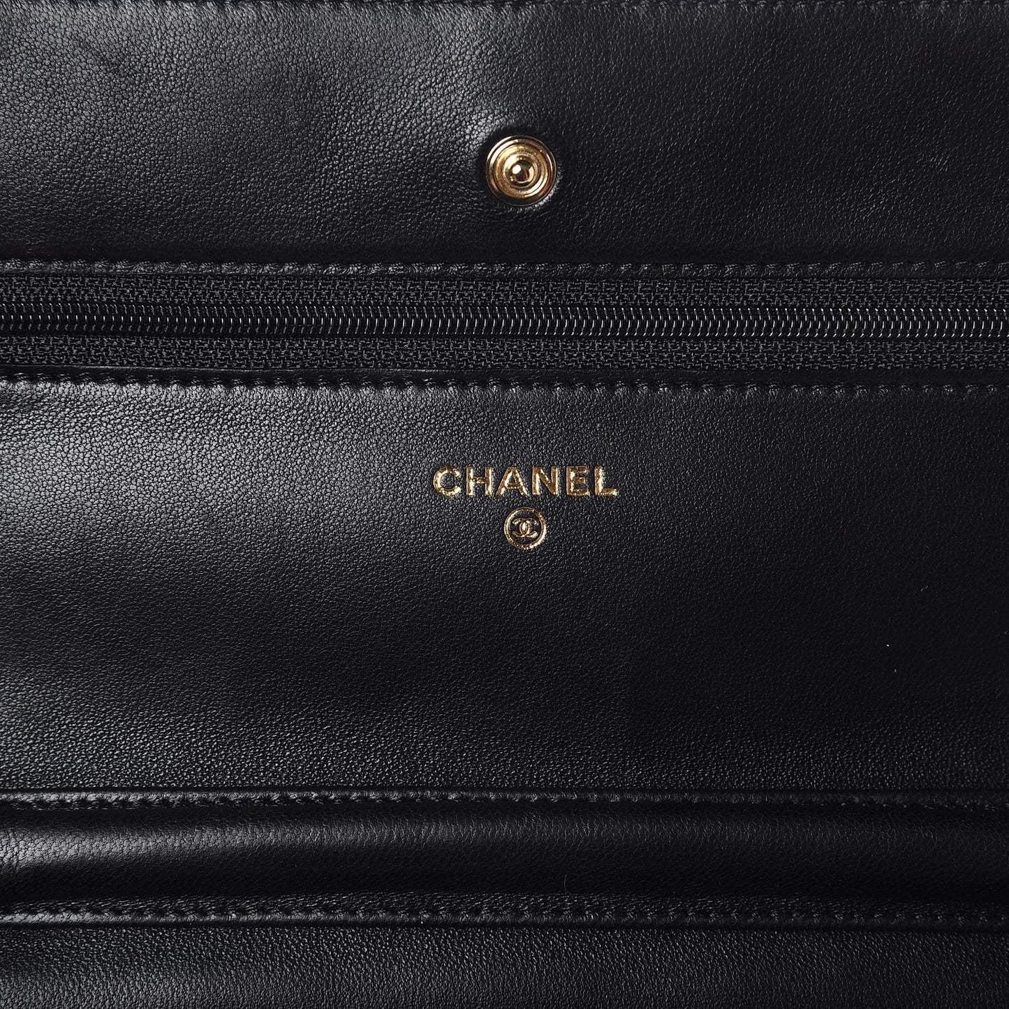 Lambskin Quilted Wallet On Chain WOC Black