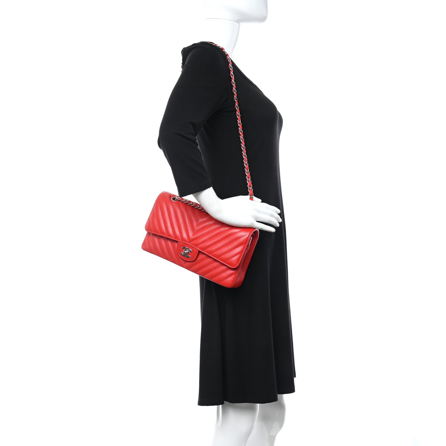 Caviar Chevron Quilted Medium Double Flap Red