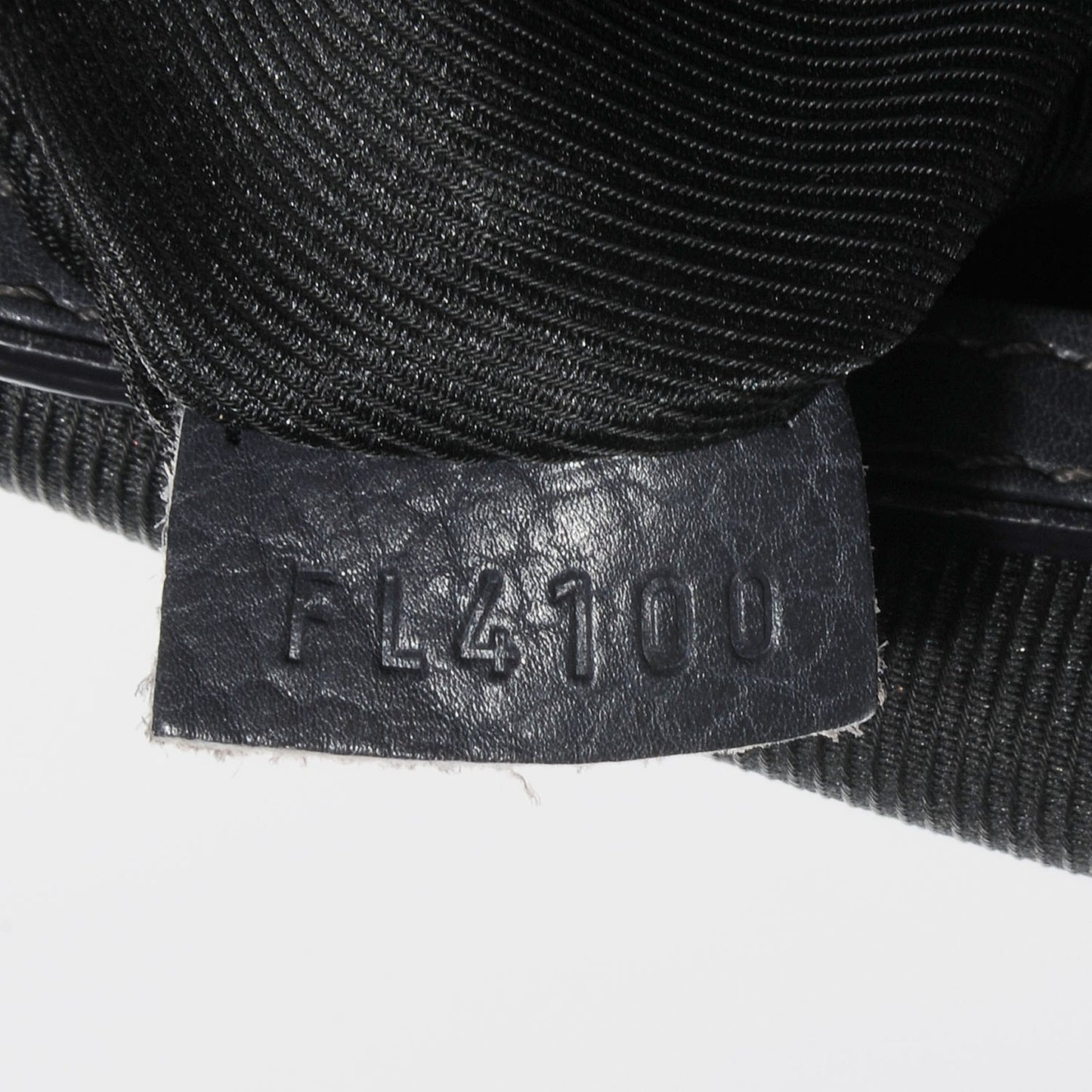 Monogram Volupte Psyche Gris