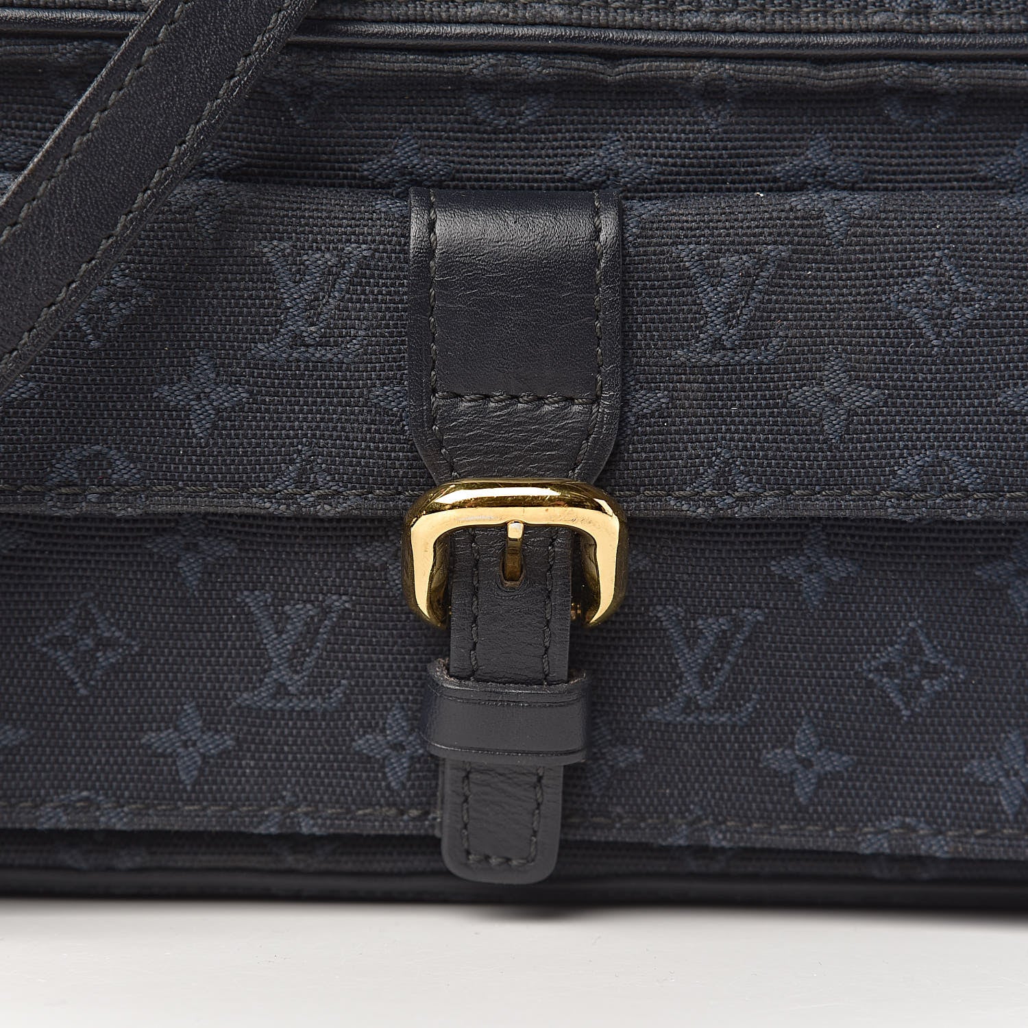 Louis Vuitton Mini Monogram Juliette Blue 9 of 9