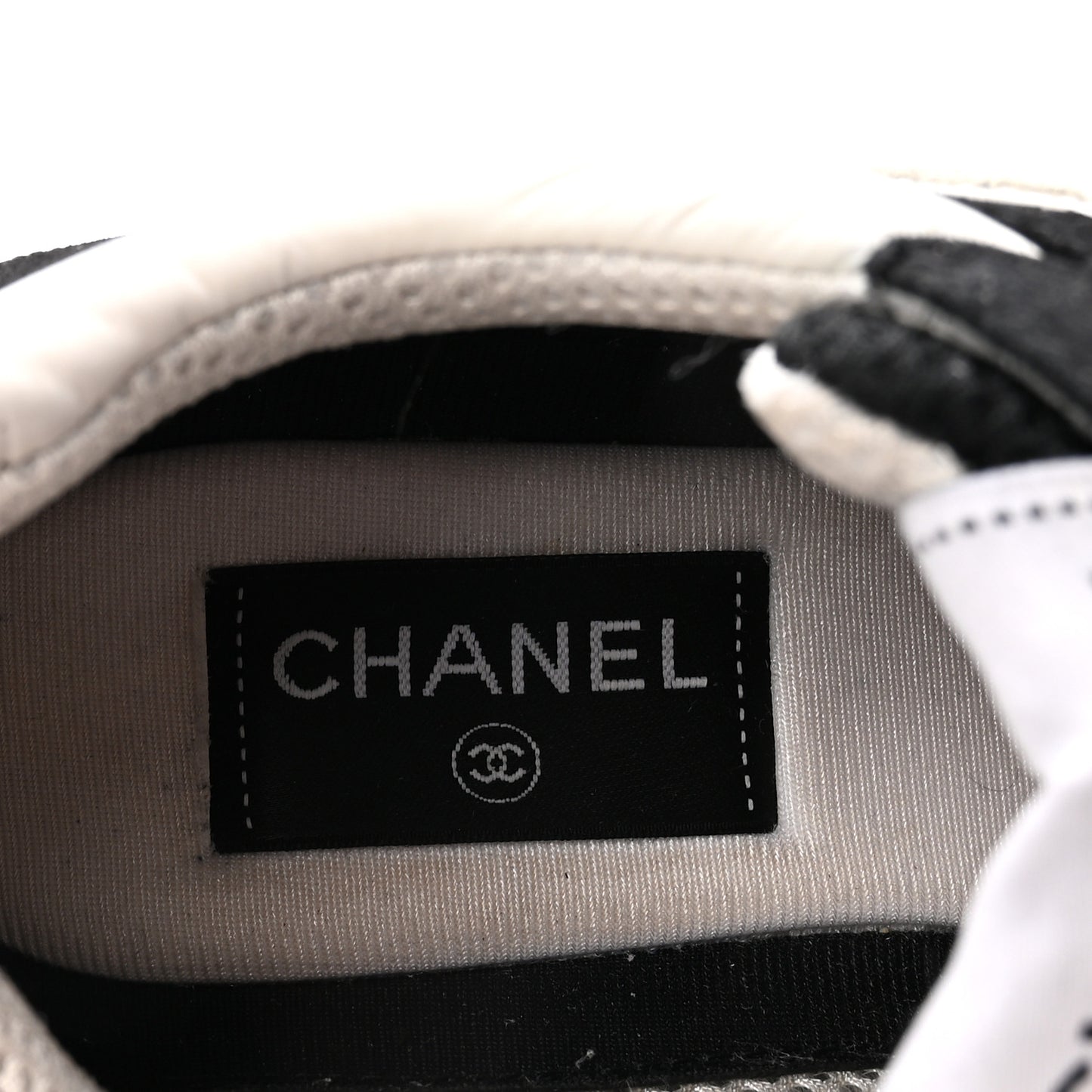 Mesh Suede Grained Calfskin Womens CC Sneakers 40 Black White