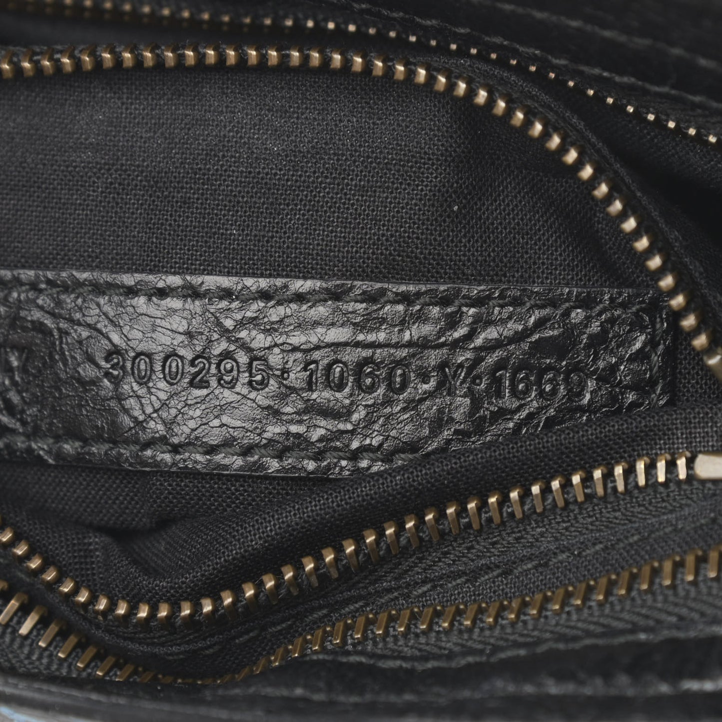 Agneau Arena Graffiti All Over Classic Hardware Mini City Black Multicolor