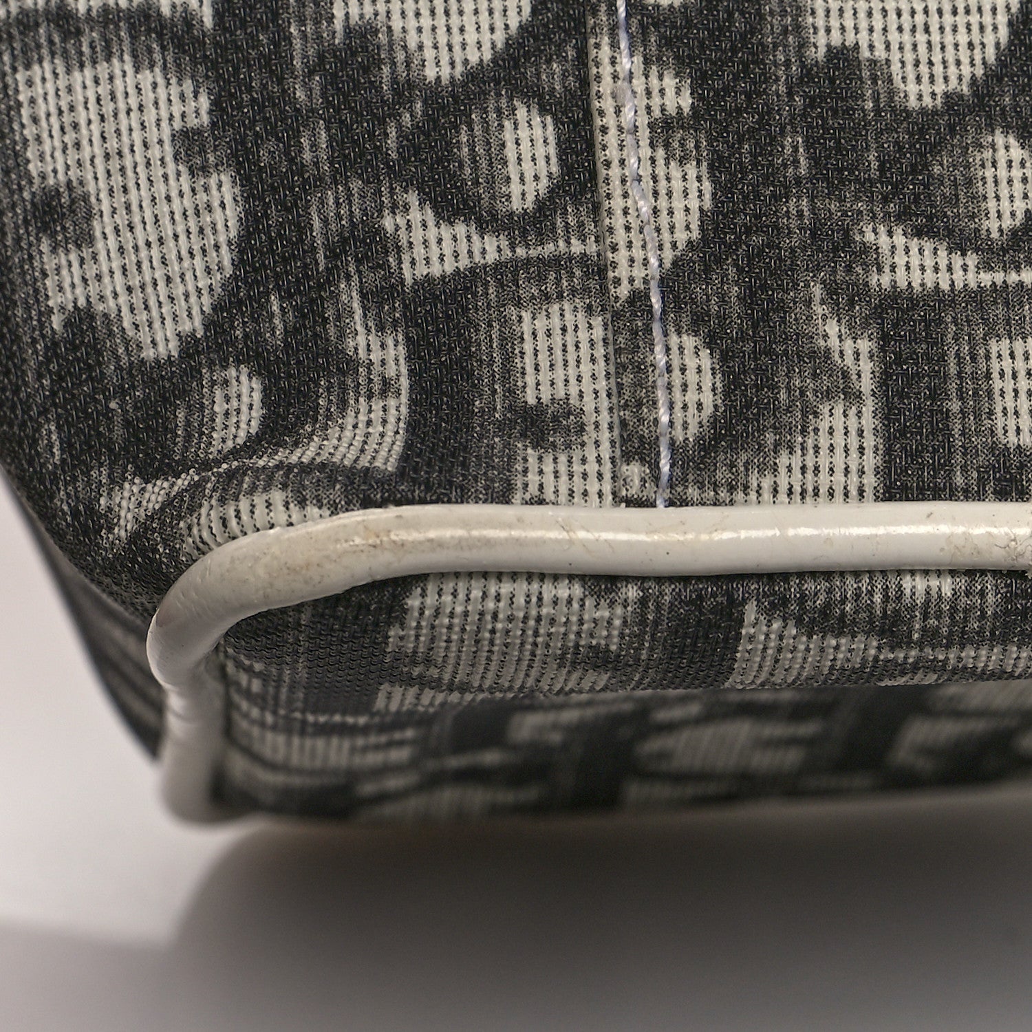 Christian Dior Monogram Vanity Case Black White 9 of 15